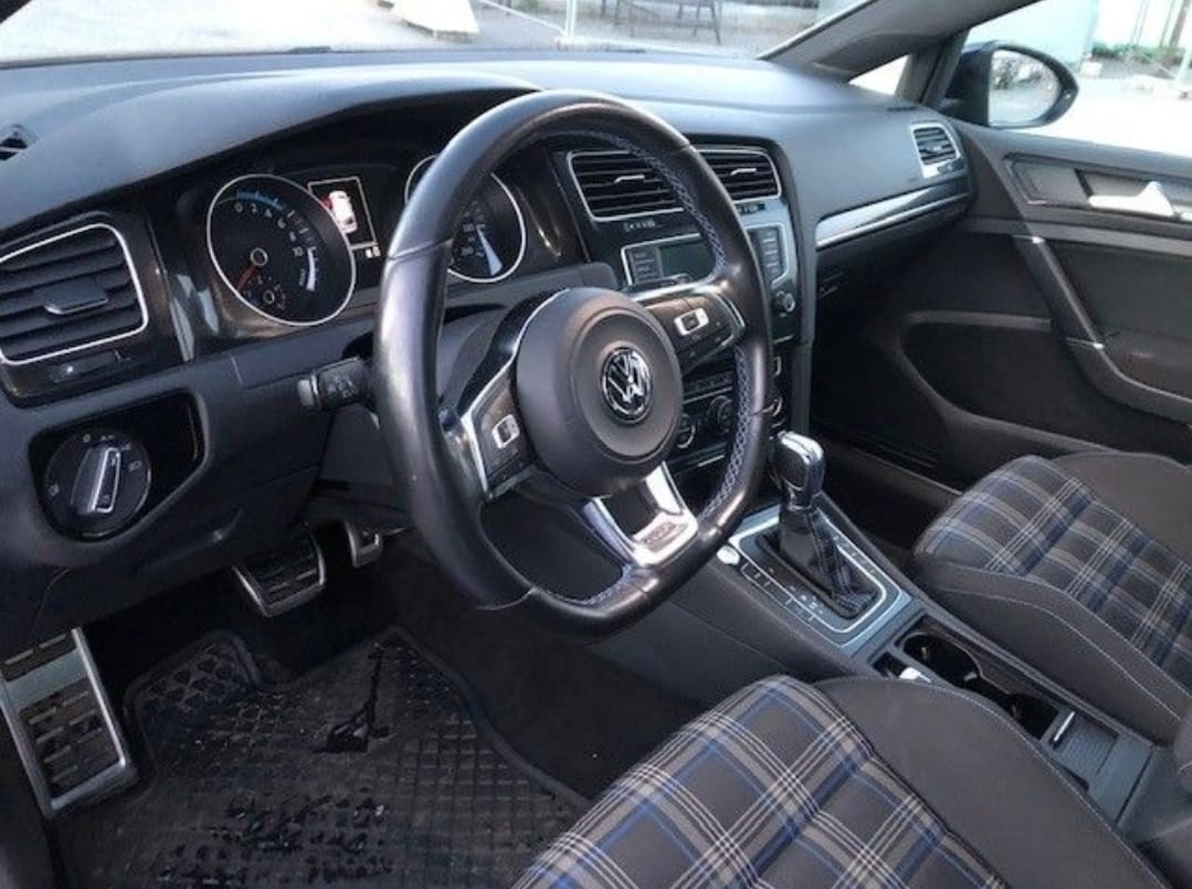 Volkswagen Golf GTE med GPS