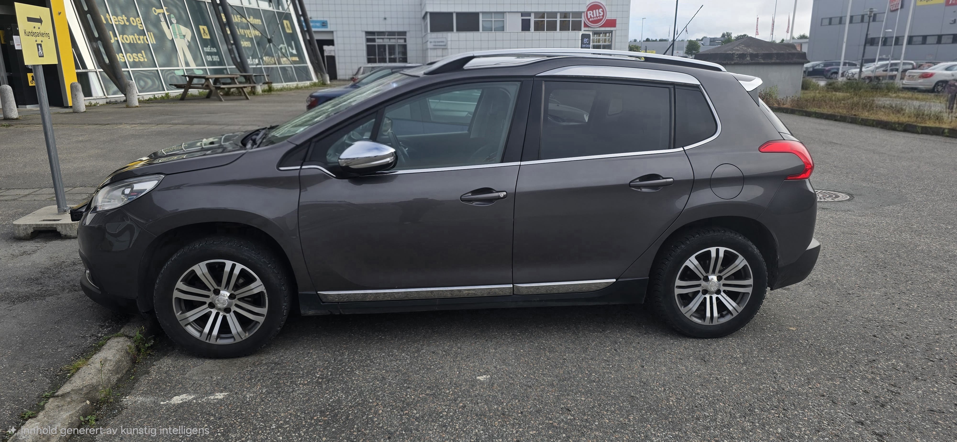 Peugeot 2008 med Aircondition