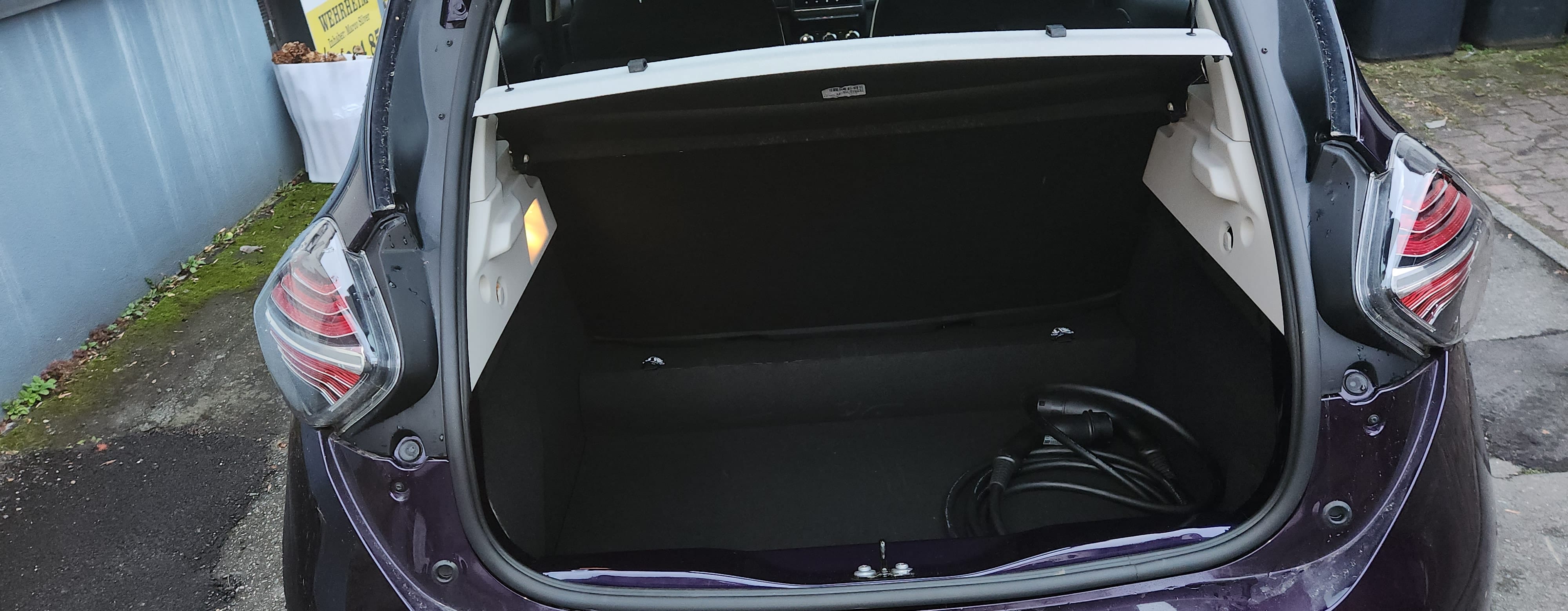 Renault ZOE mit Kindersitz