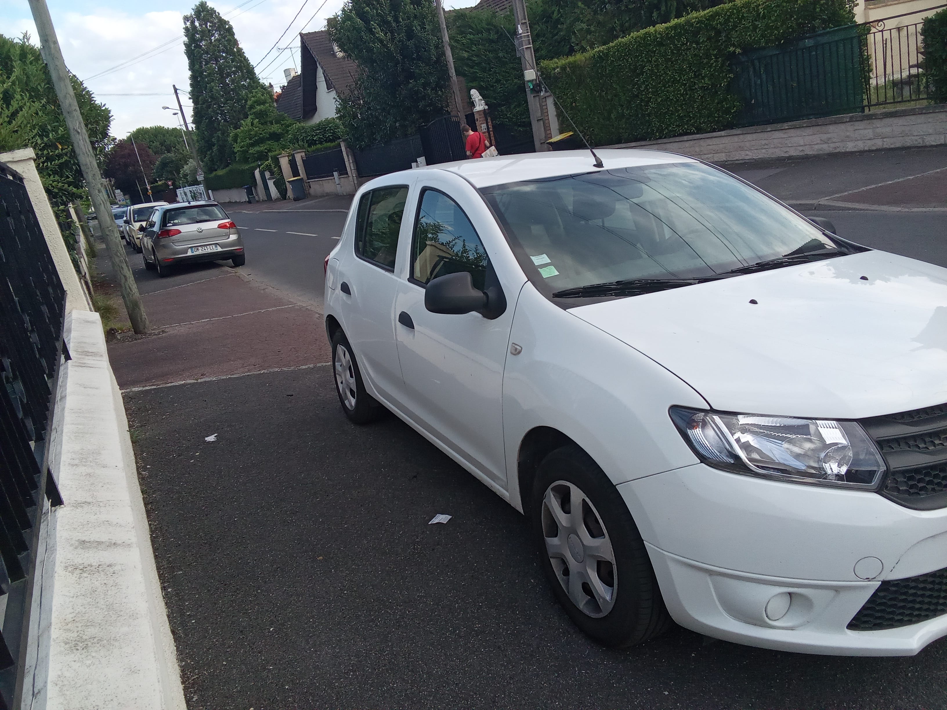 Dacia Sandero avec Autoradio