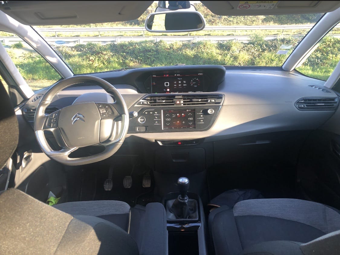 Citroen C4 Grand Picasso 1.2 L 130cv avec GPS