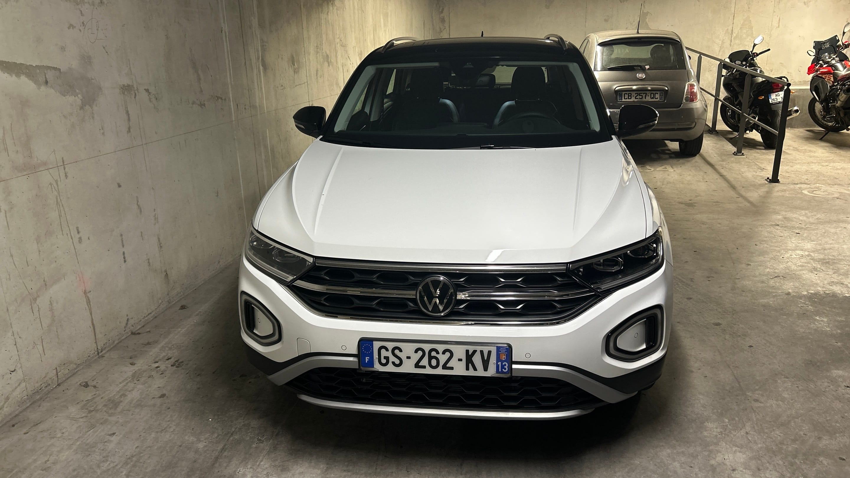 Volkswagen T-Roc with Cruise control