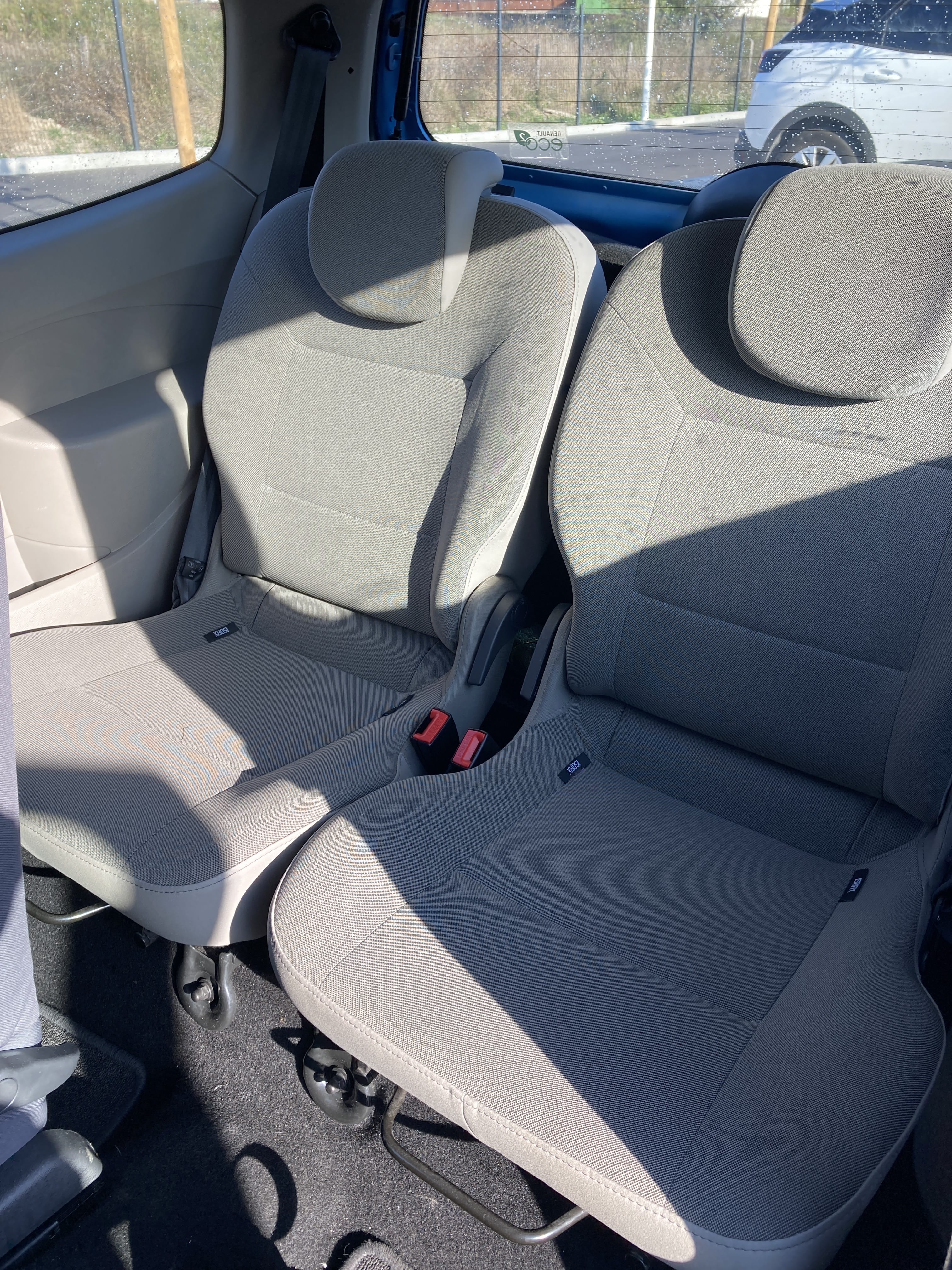 Renault Twingo avec Pneus neige