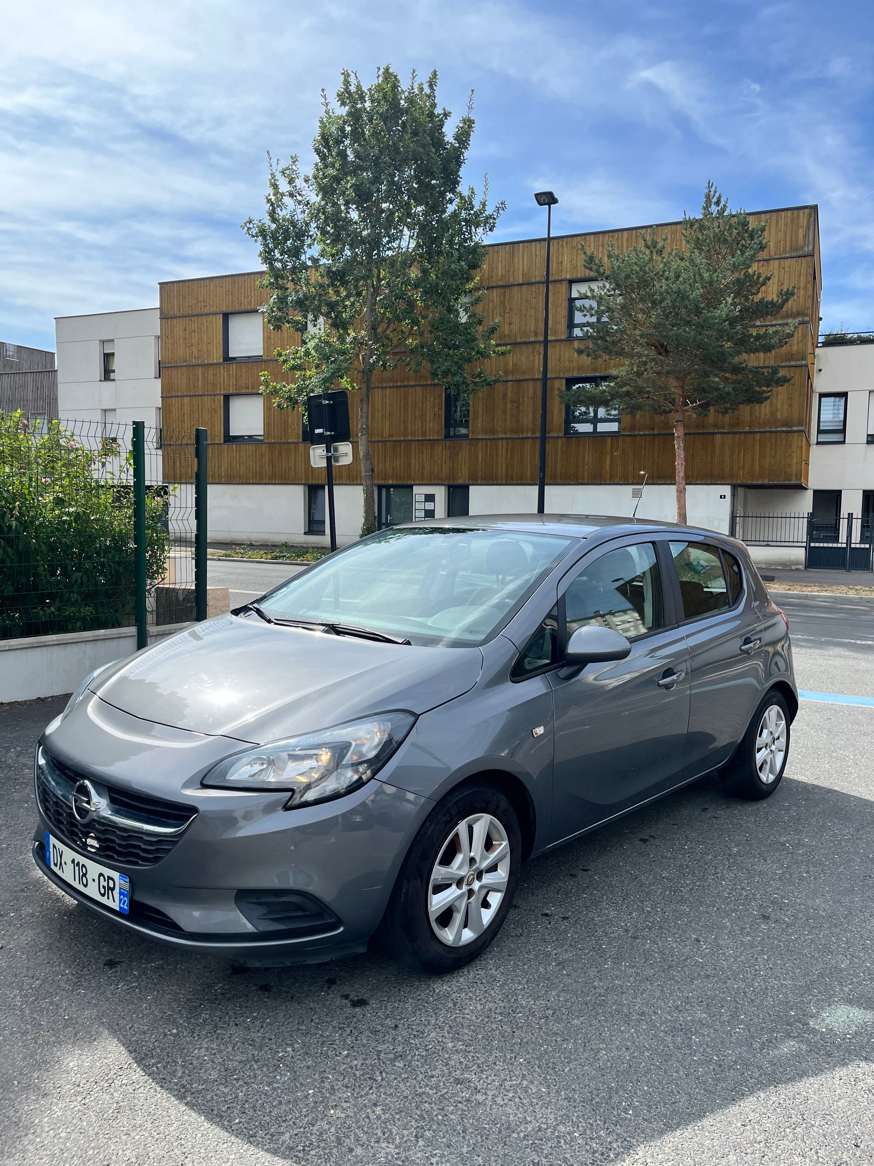 Opel Corsa-E, 2015, Essence 95