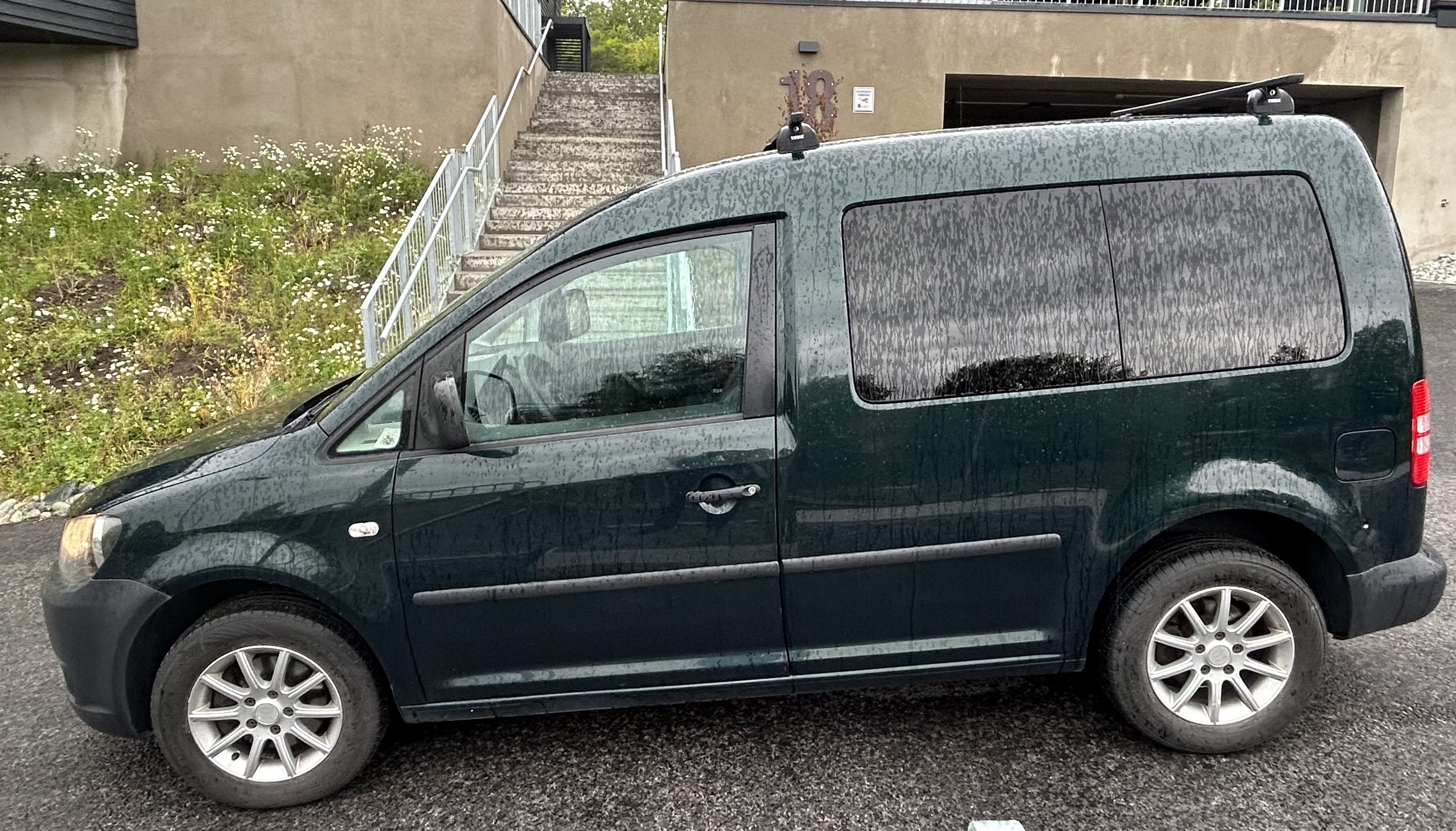 Volkswagen Caddy med Aircondition