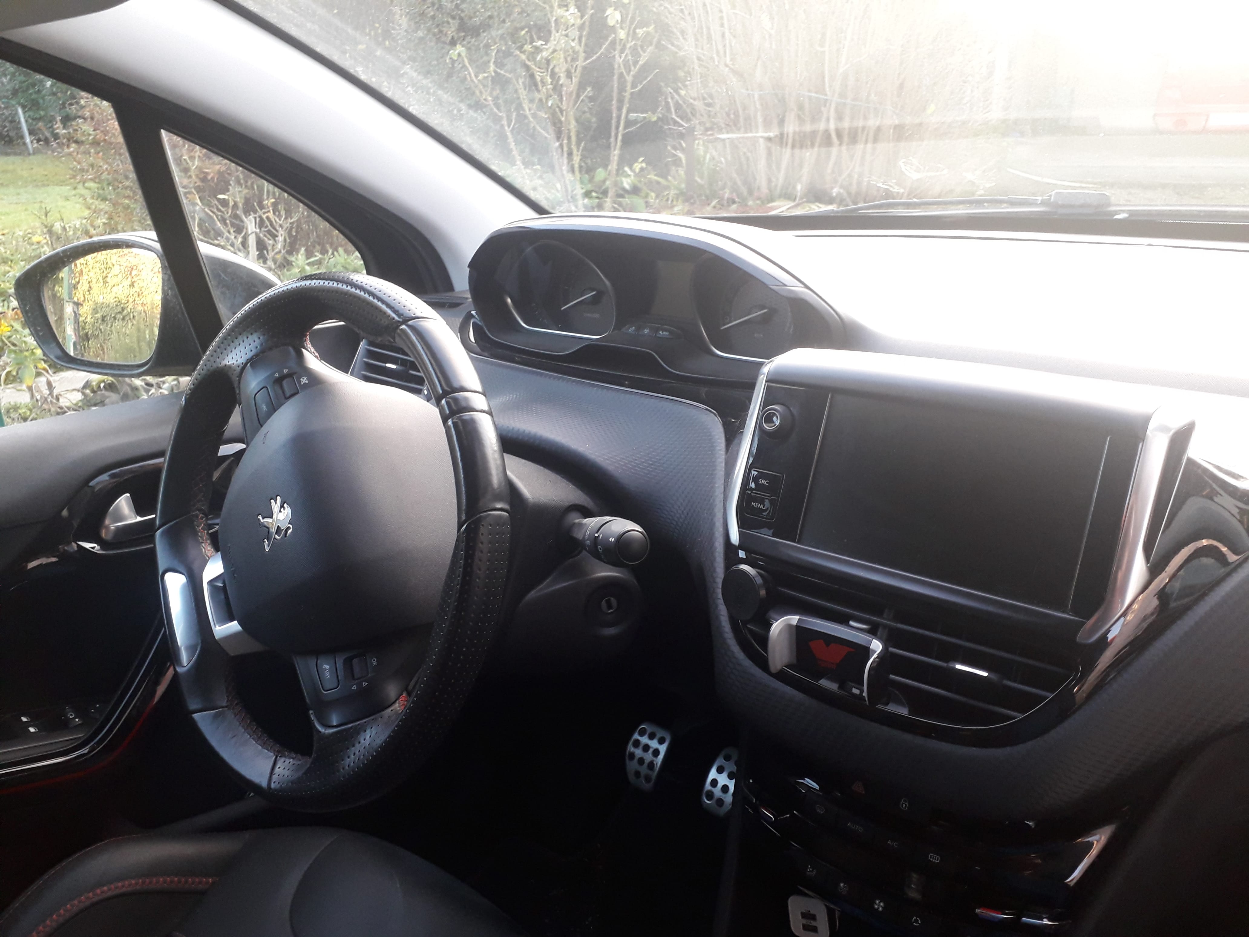 Peugeot 2008 1.2 PURETECH 110CH GT LINE avec Régulateur de vitesse