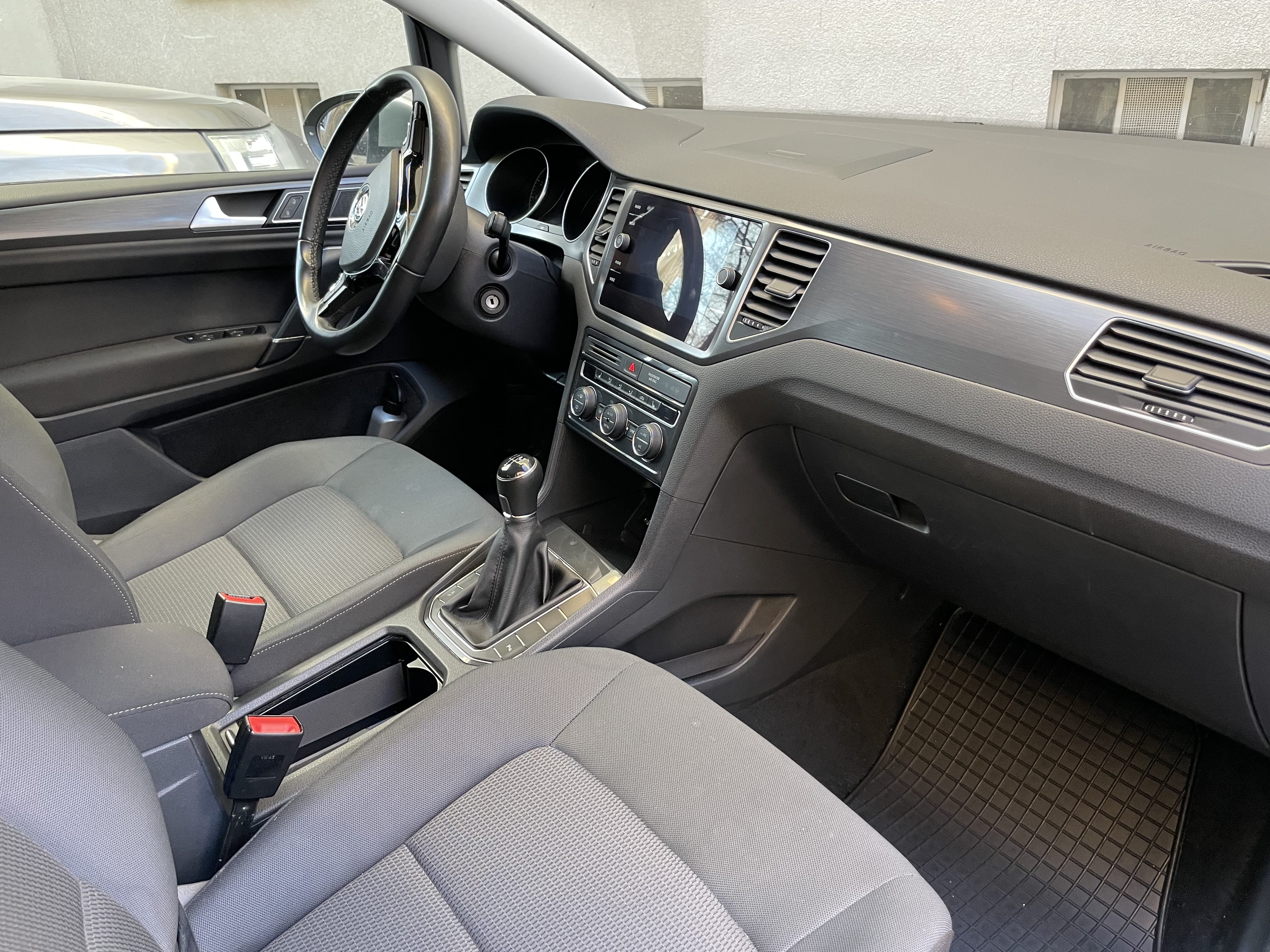 Volkswagen Golf Sportsvan mit Bluetooth-Audio