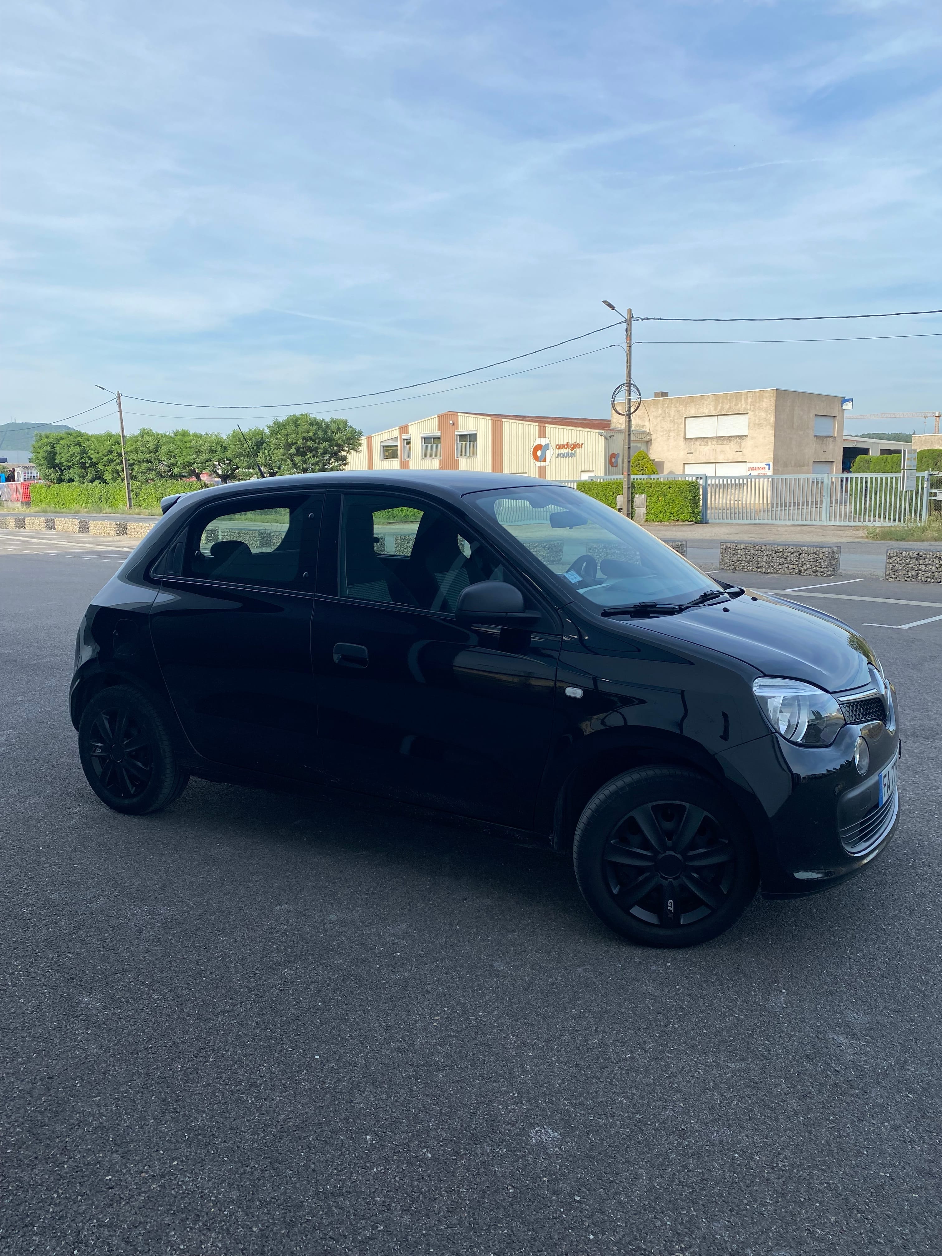 Renault Twingo III avec Climatisation