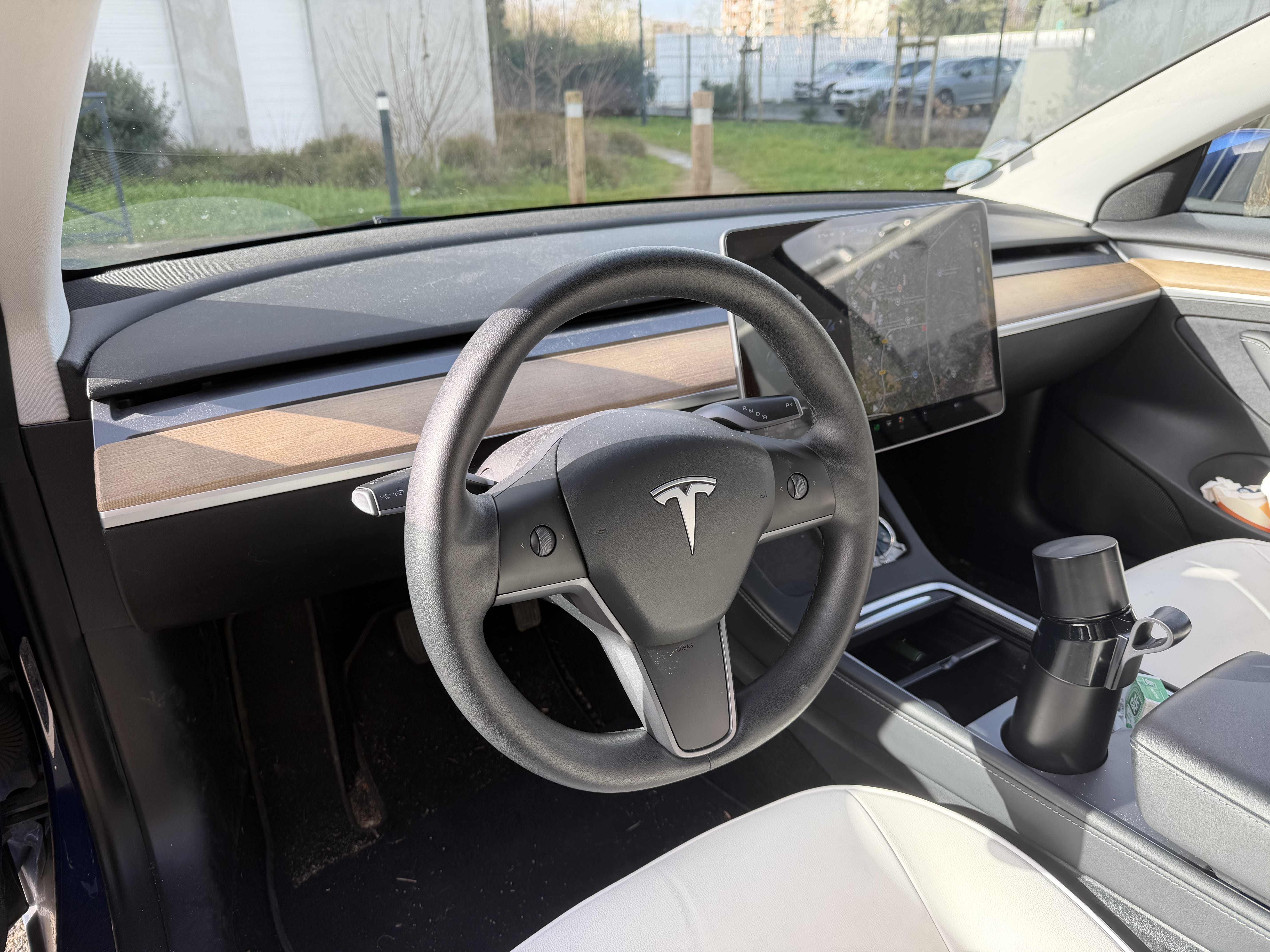 Tesla Model 3 avec Régulateur de vitesse