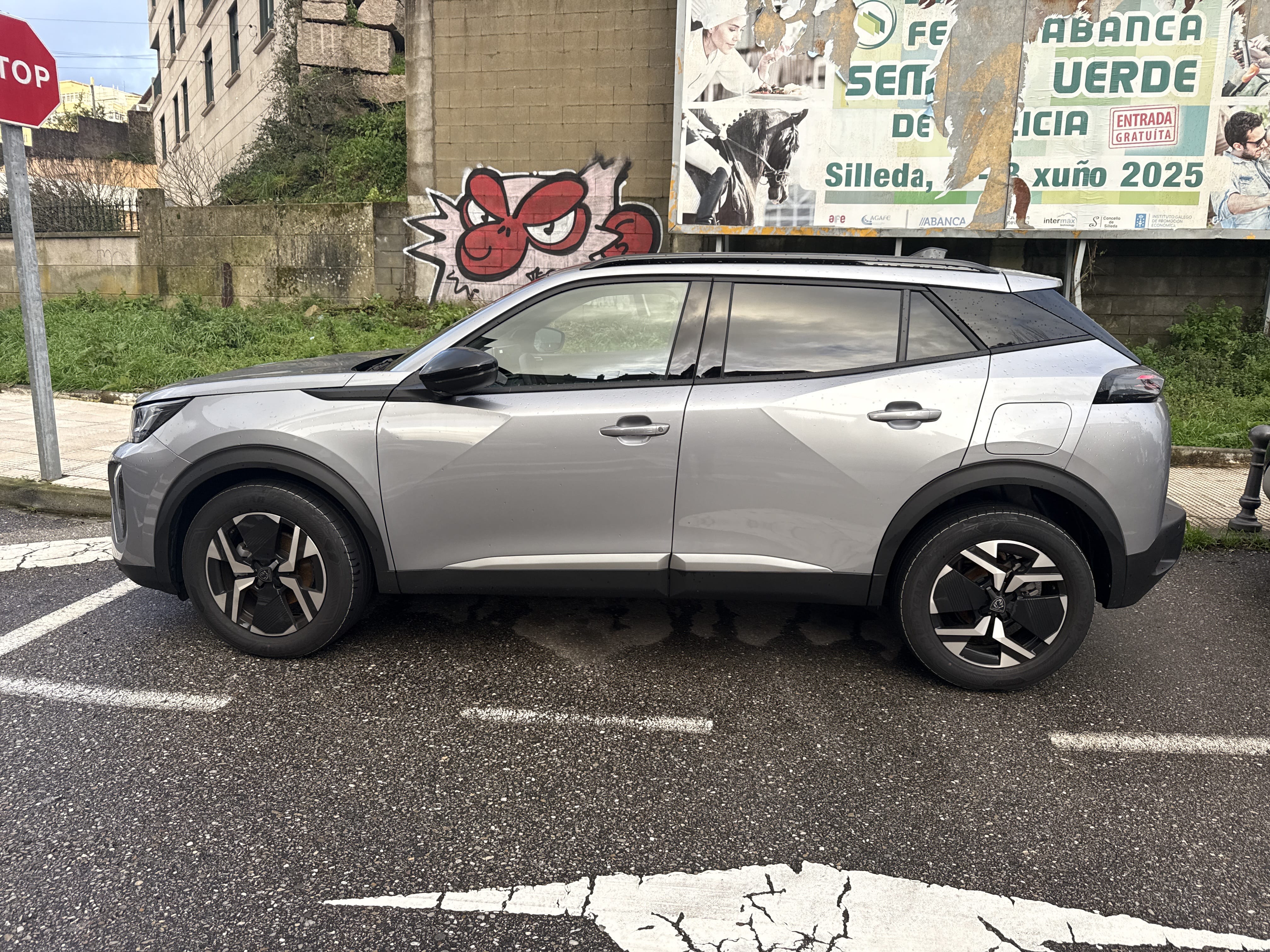 Peugeot 2008 med Aircondition