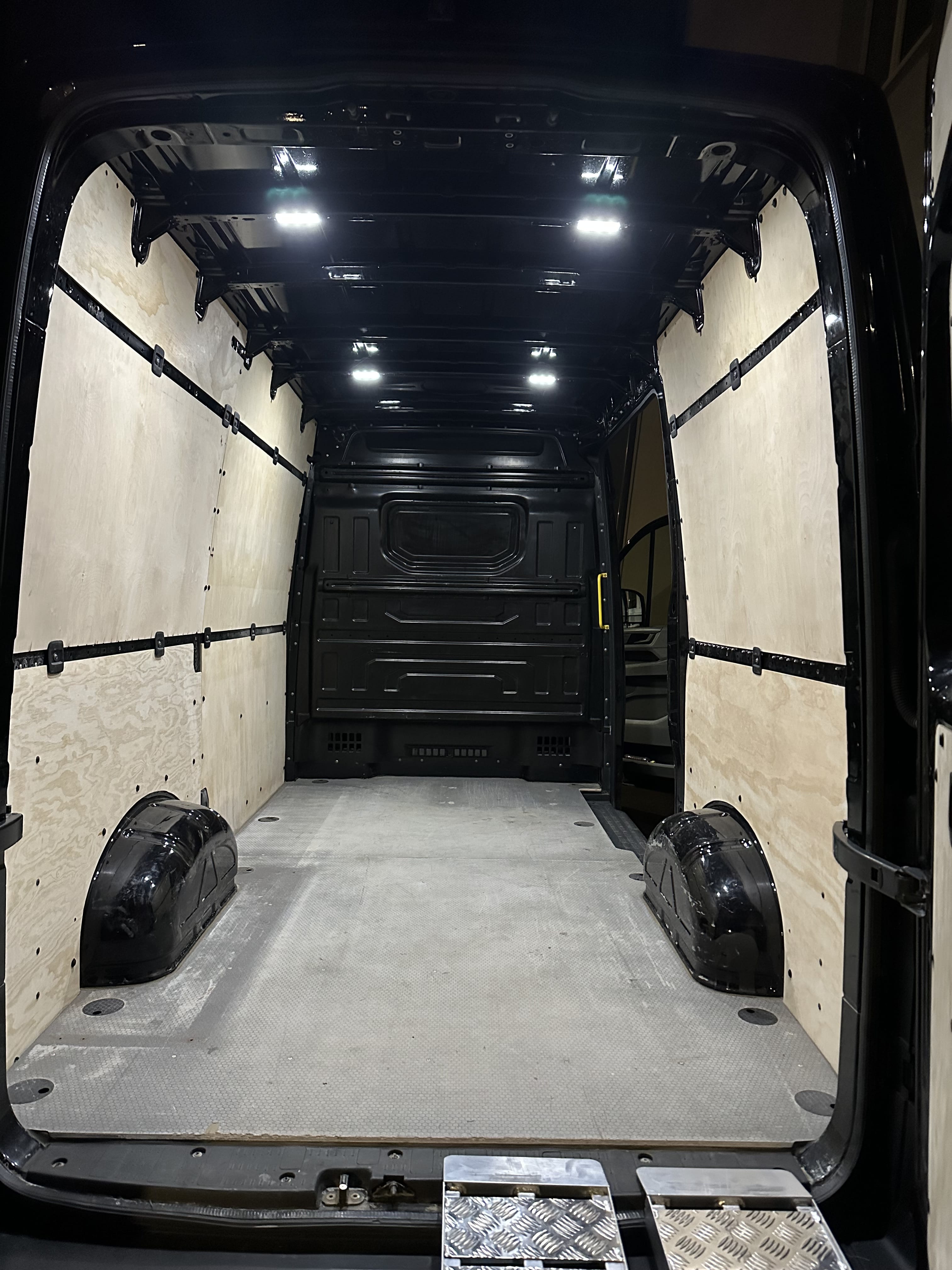 Volkswagen Crafter Van mit Tempomat