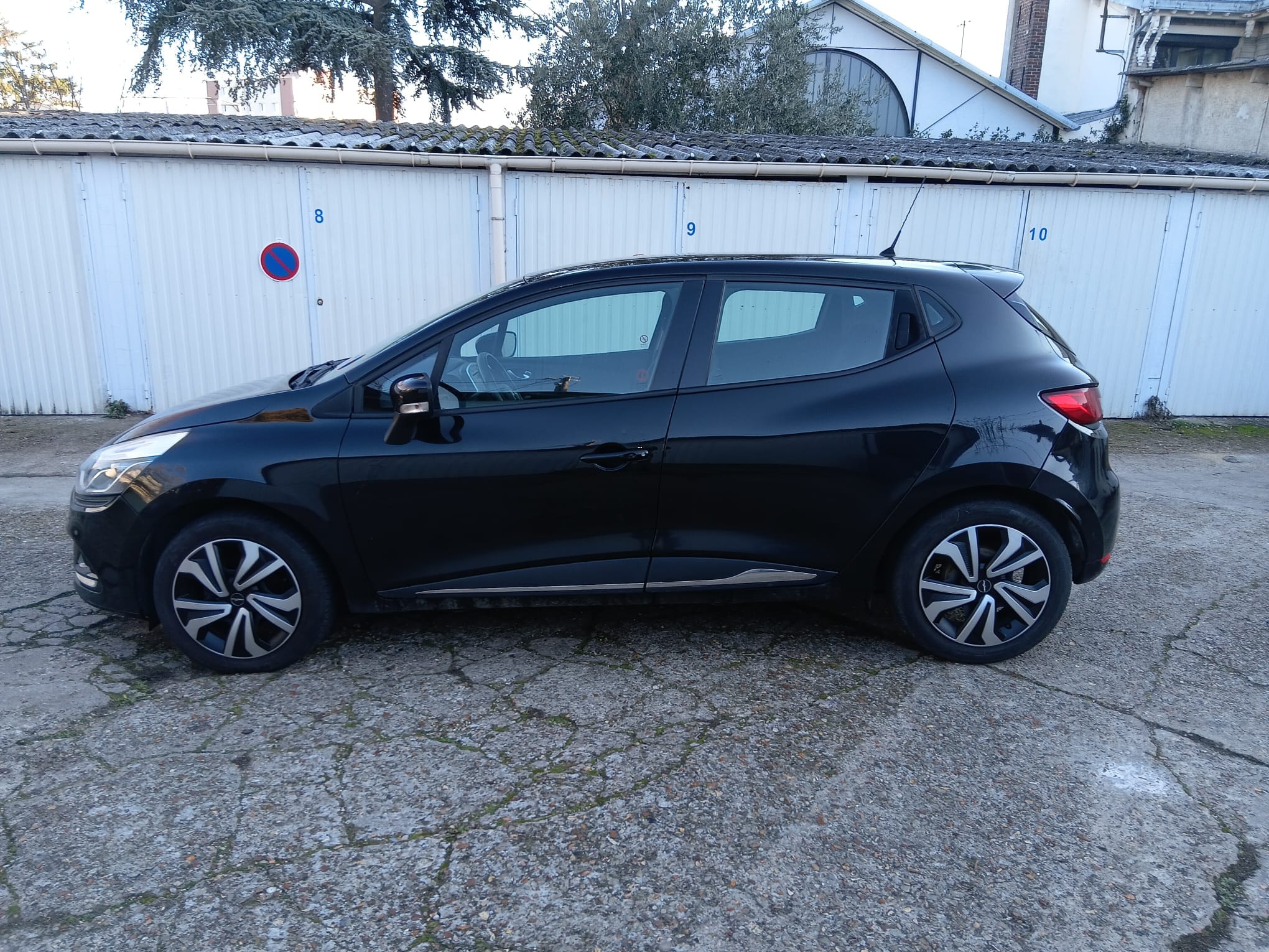 Renault Clio avec Climatisation