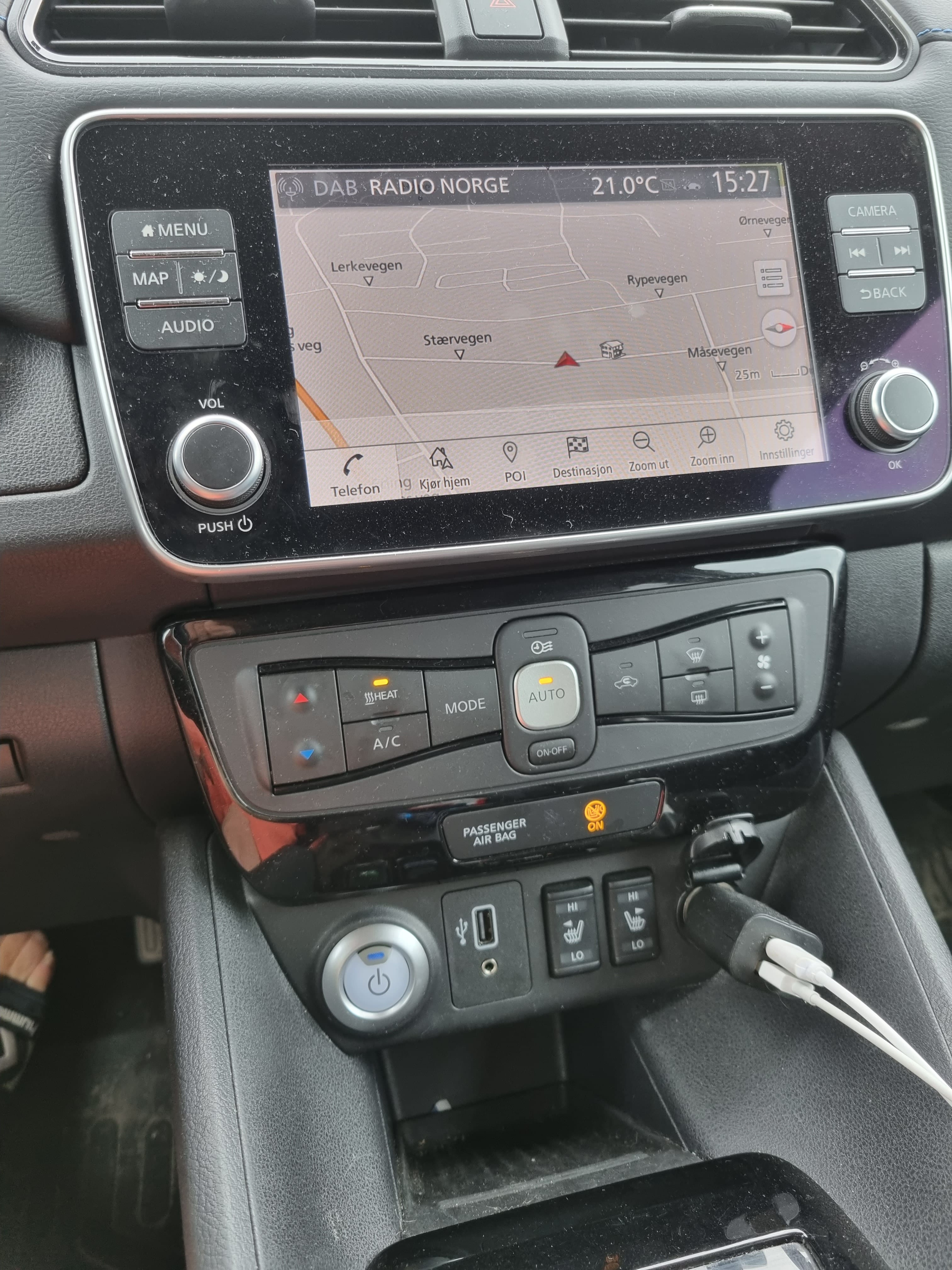 Nissan Leaf avec Entrée audio / iPod
