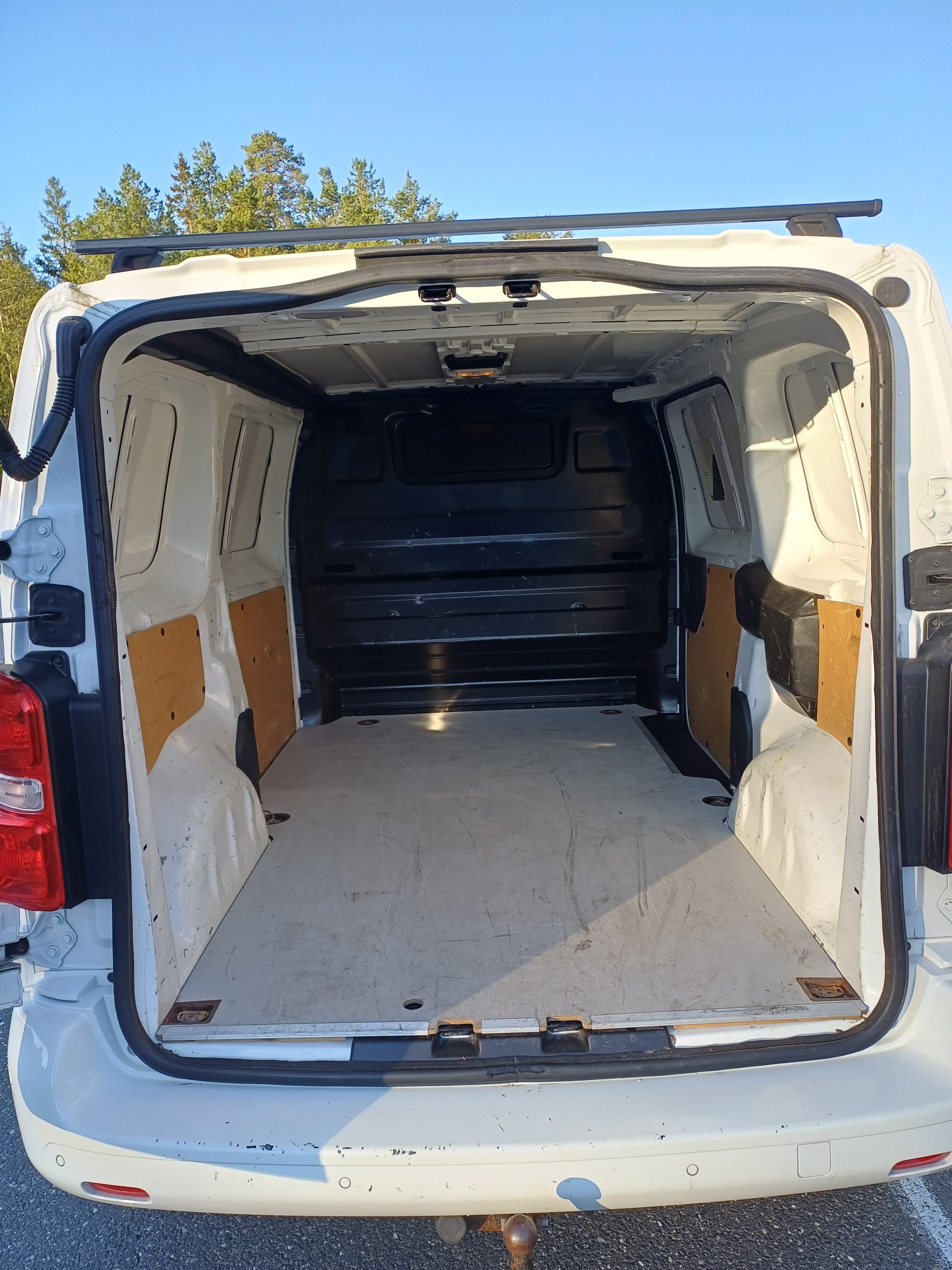 Citroen Jumpy med Lydinngang