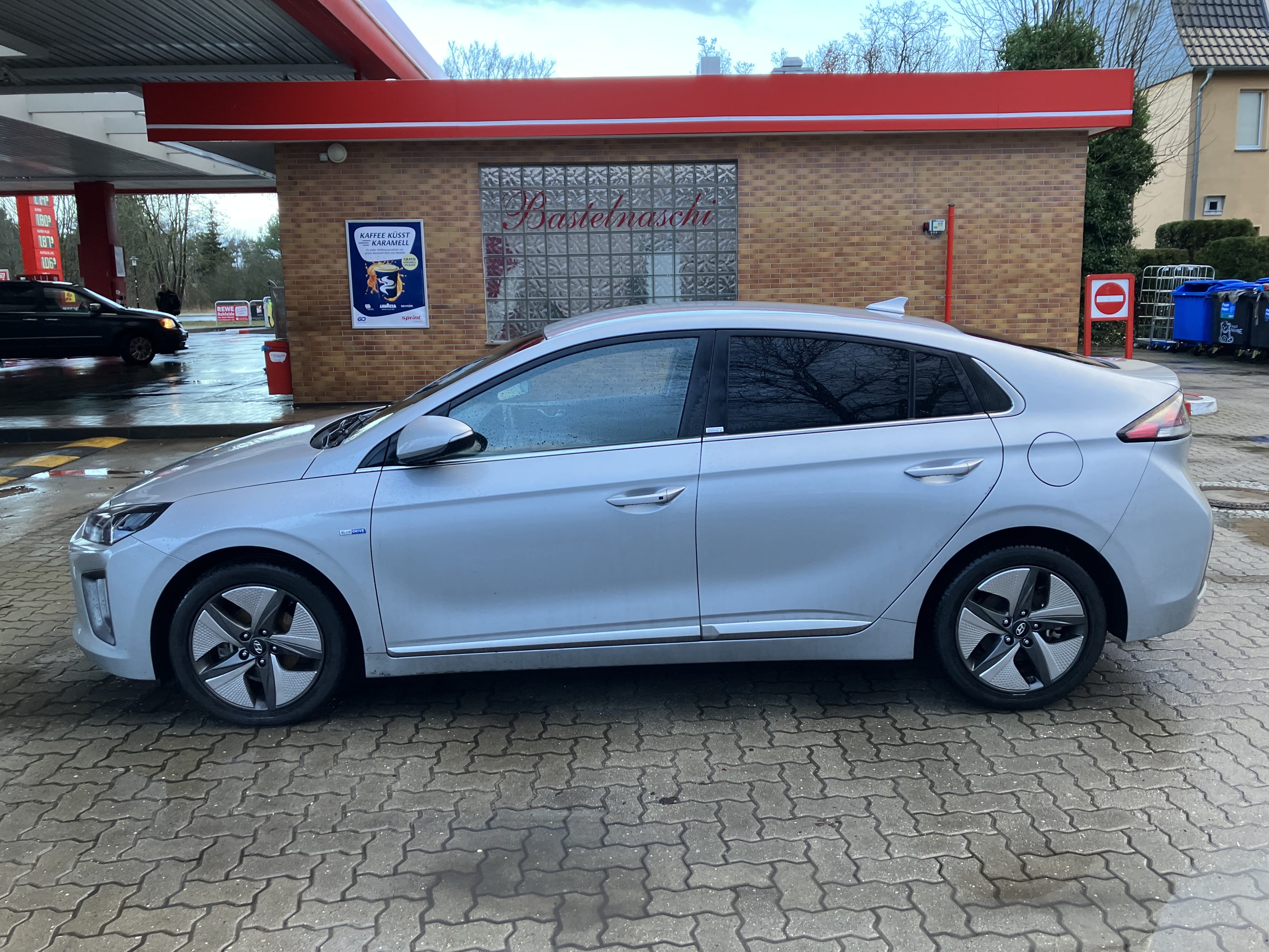 Hyundai Ioniq avec Climatisation
