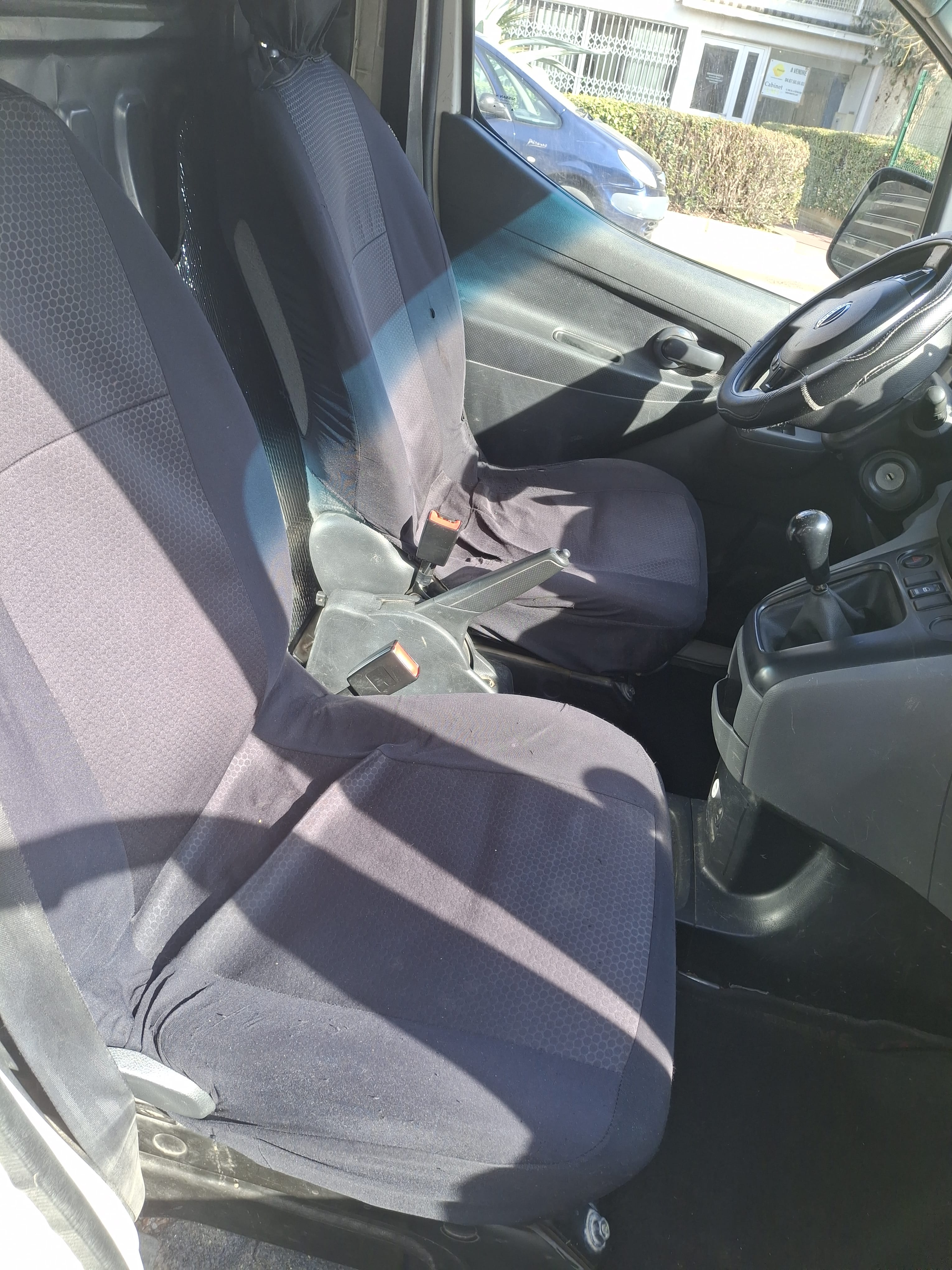 Nissan NV200 avec Siège bébé