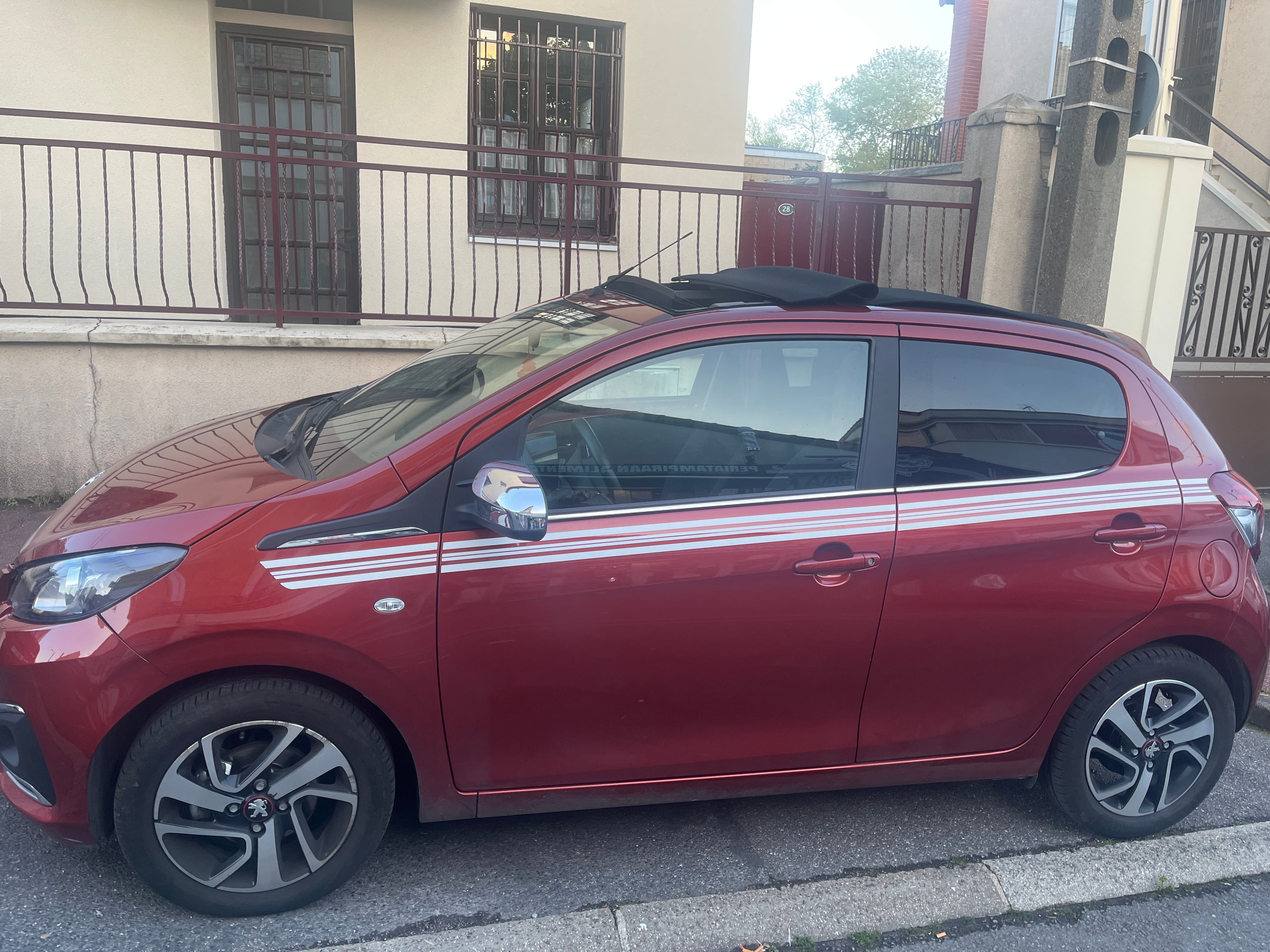 Peugeot 108 avec Climatisation