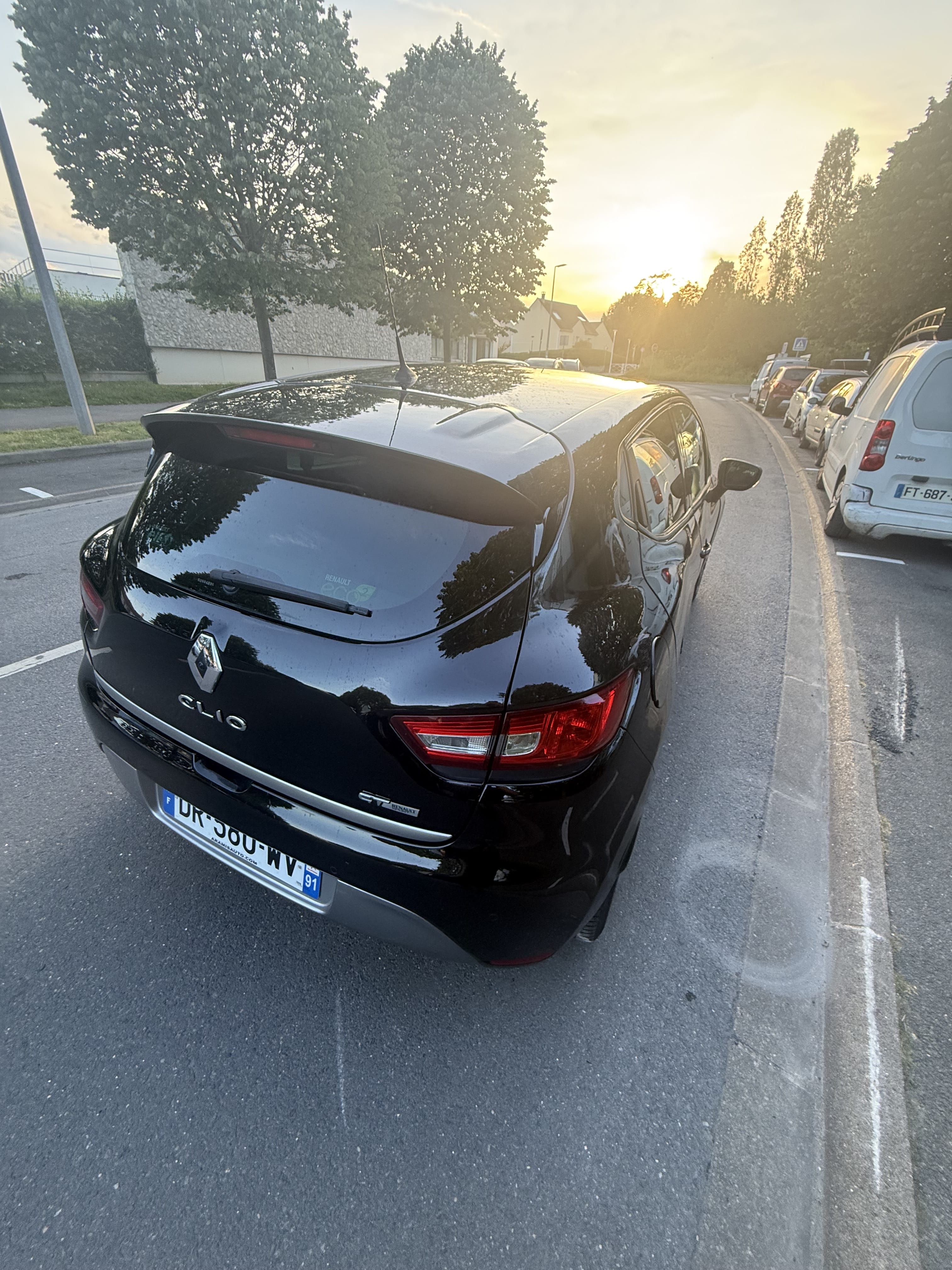 Renault Clio avec Climatisation