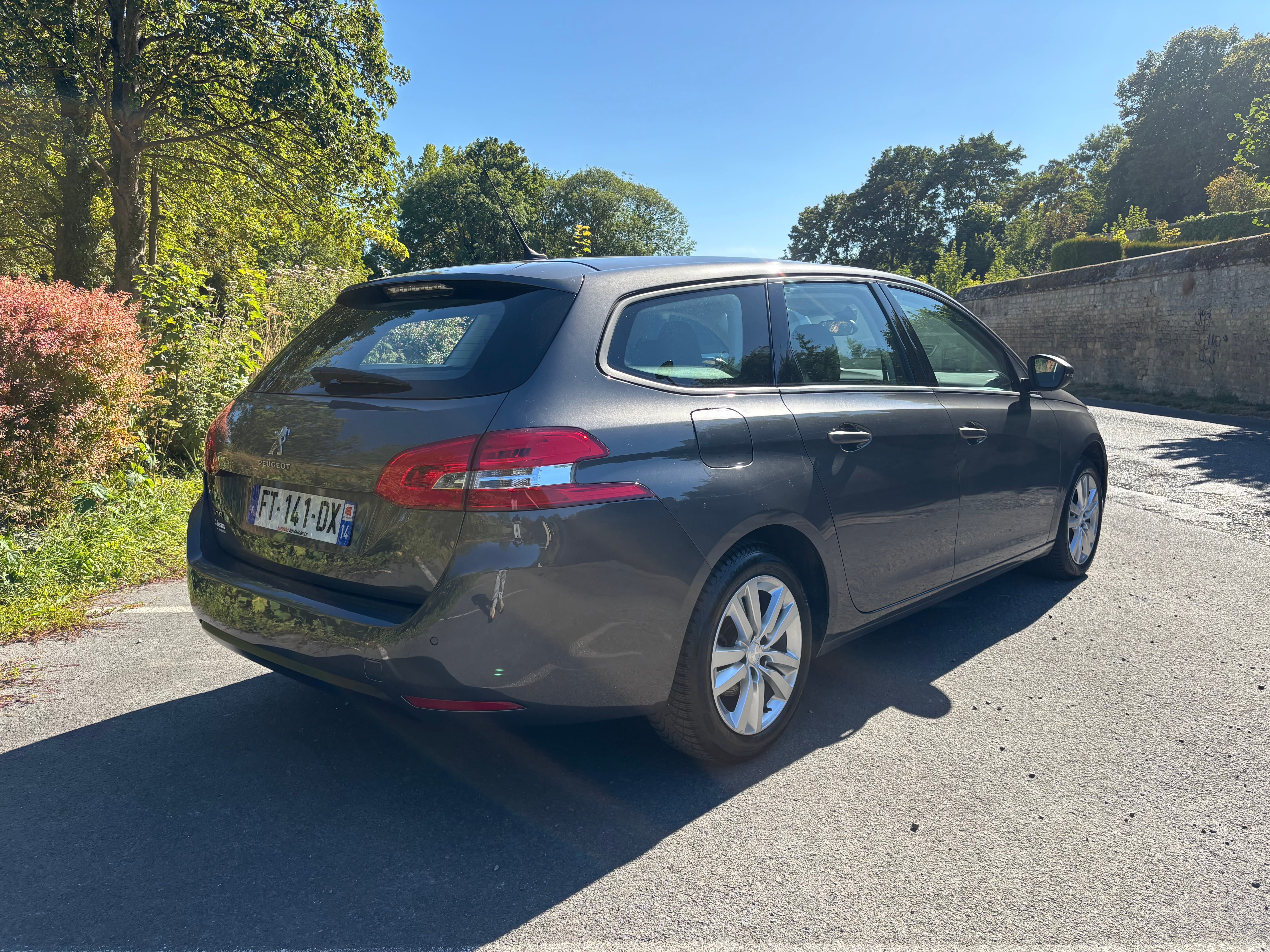 Peugeot 308 SW avec GPS