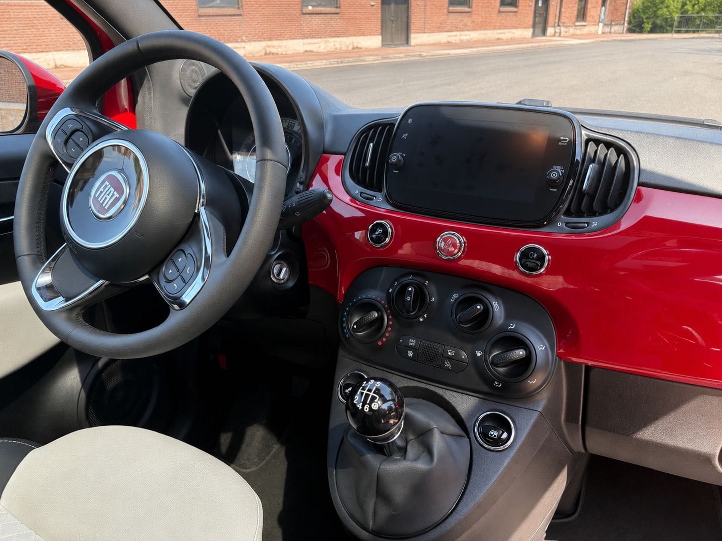 Fiat 500 Dolcevita avec Audio Bluetooth