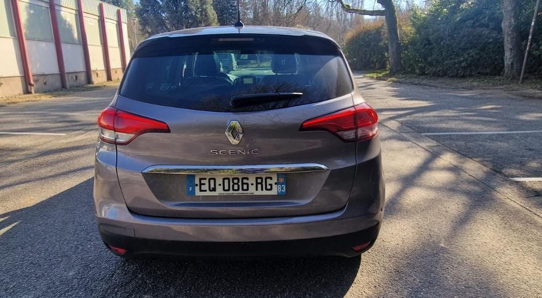 Renault Scenic 1.5 dci automatique avec Caméra de recul