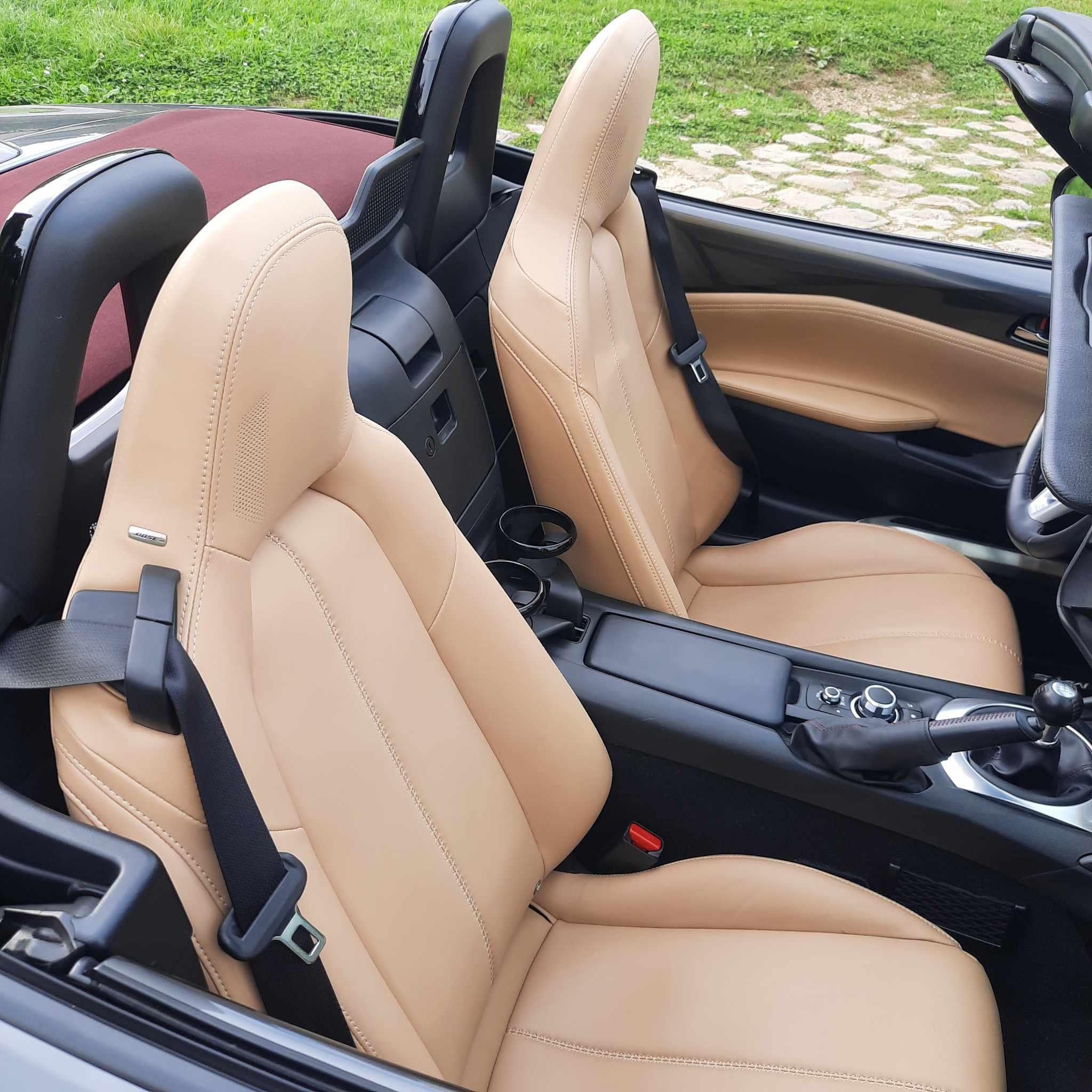 Mazda MX-5 Roadster 1.3 avec Apple CarPlay