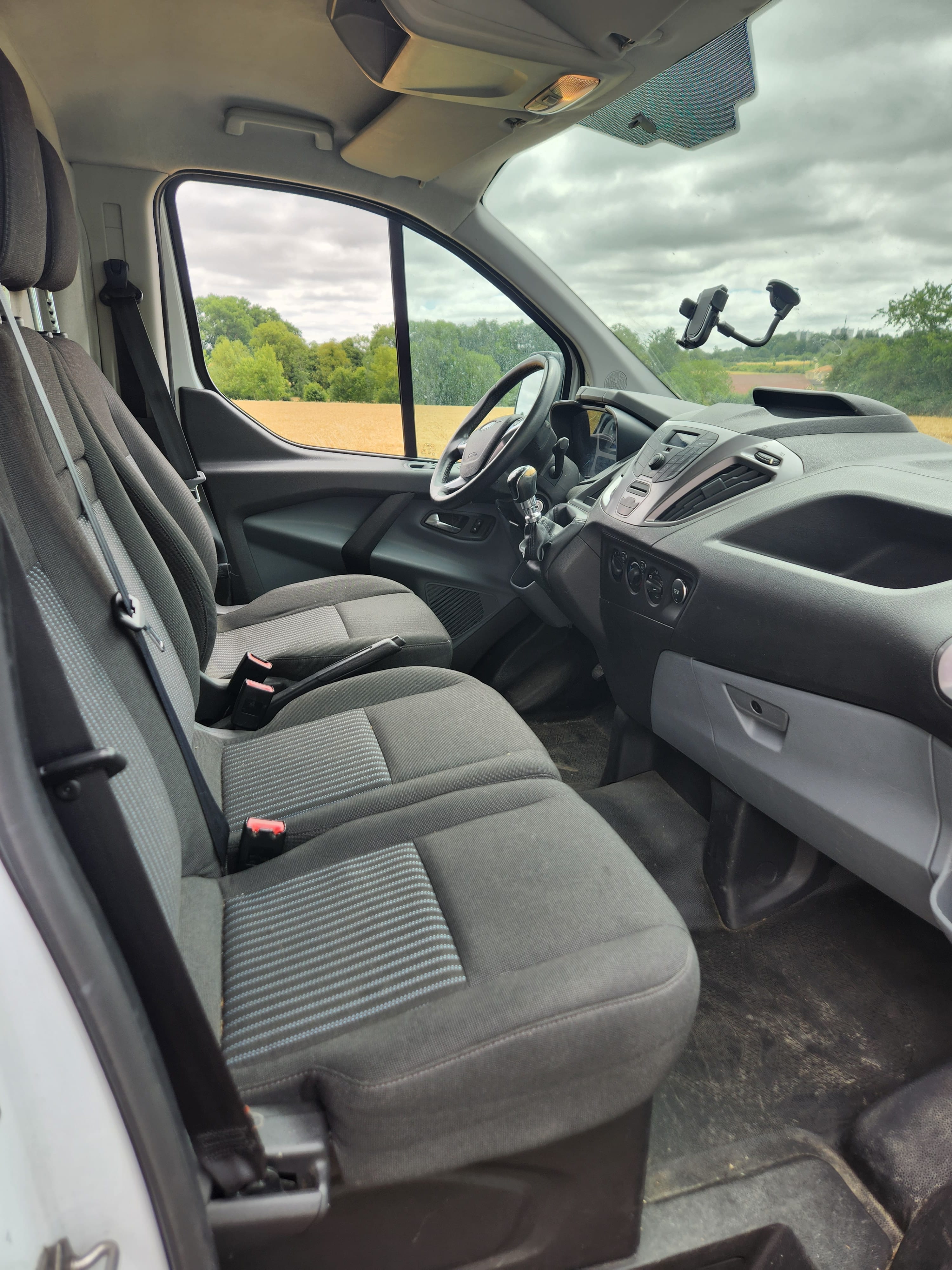 Ford Transit Custom Fourgon avec Autoradio