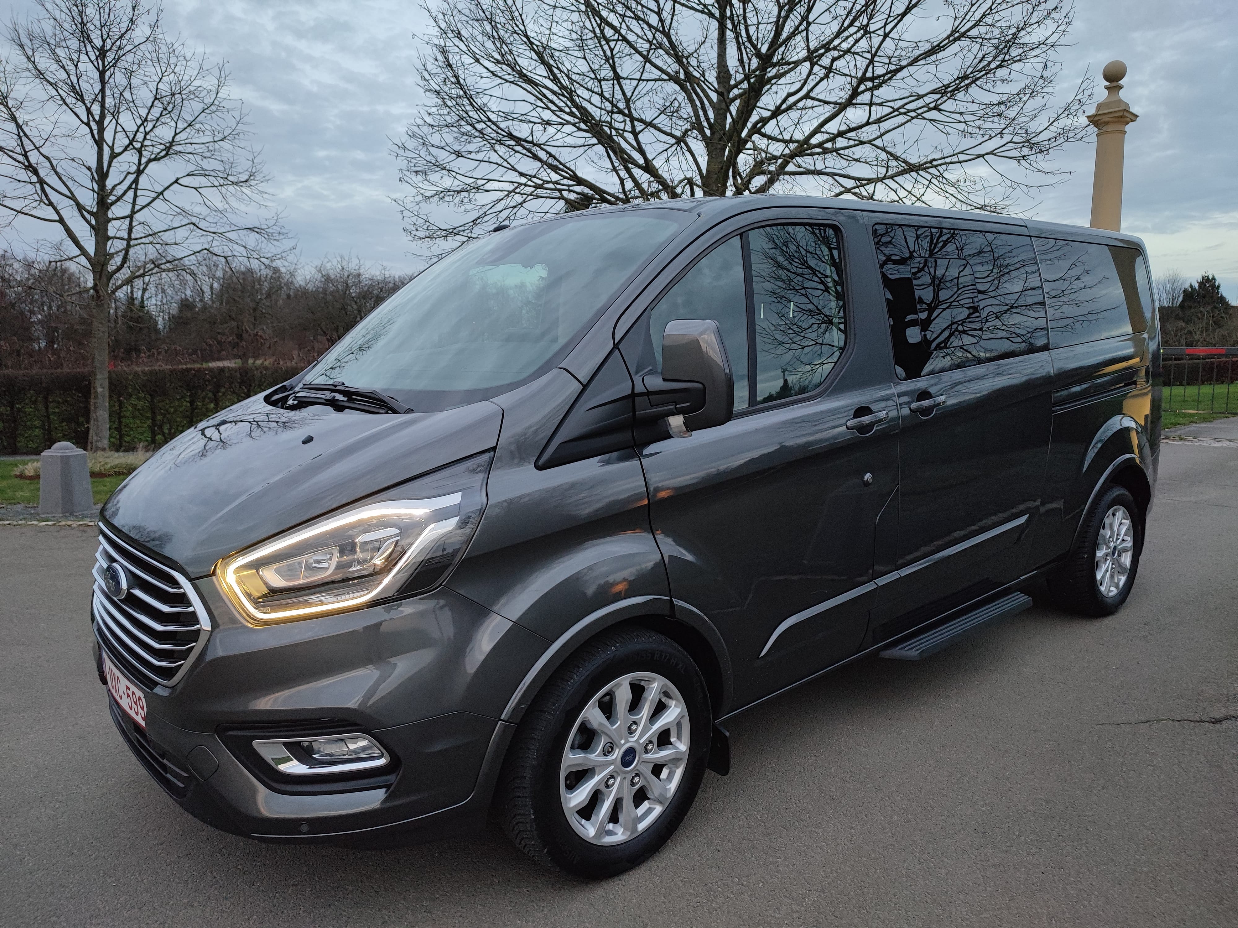 Ford Tourneo Custom 2.0 135 ch, 2018, Diesel (B7), 8 zitplaatsen