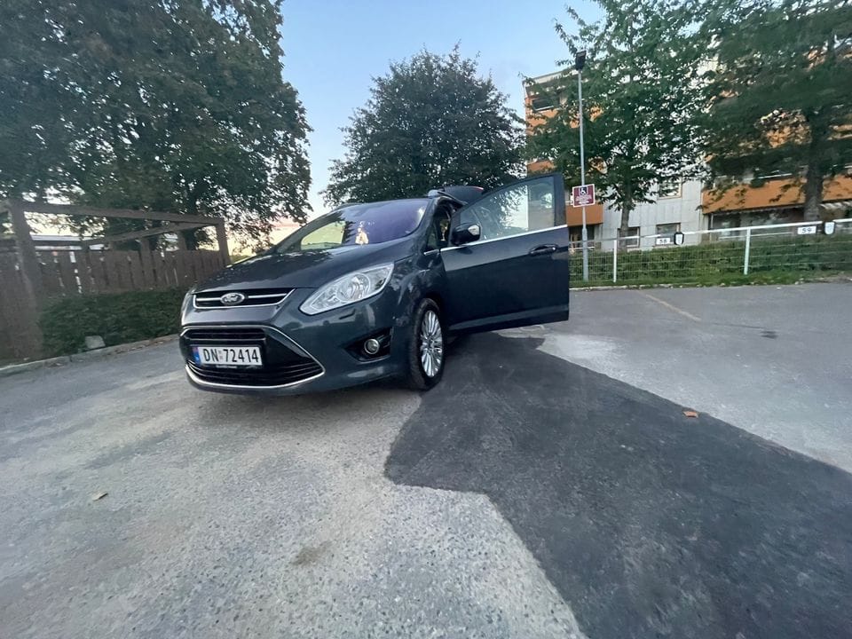 Ford C-Max med Cruisekontroll