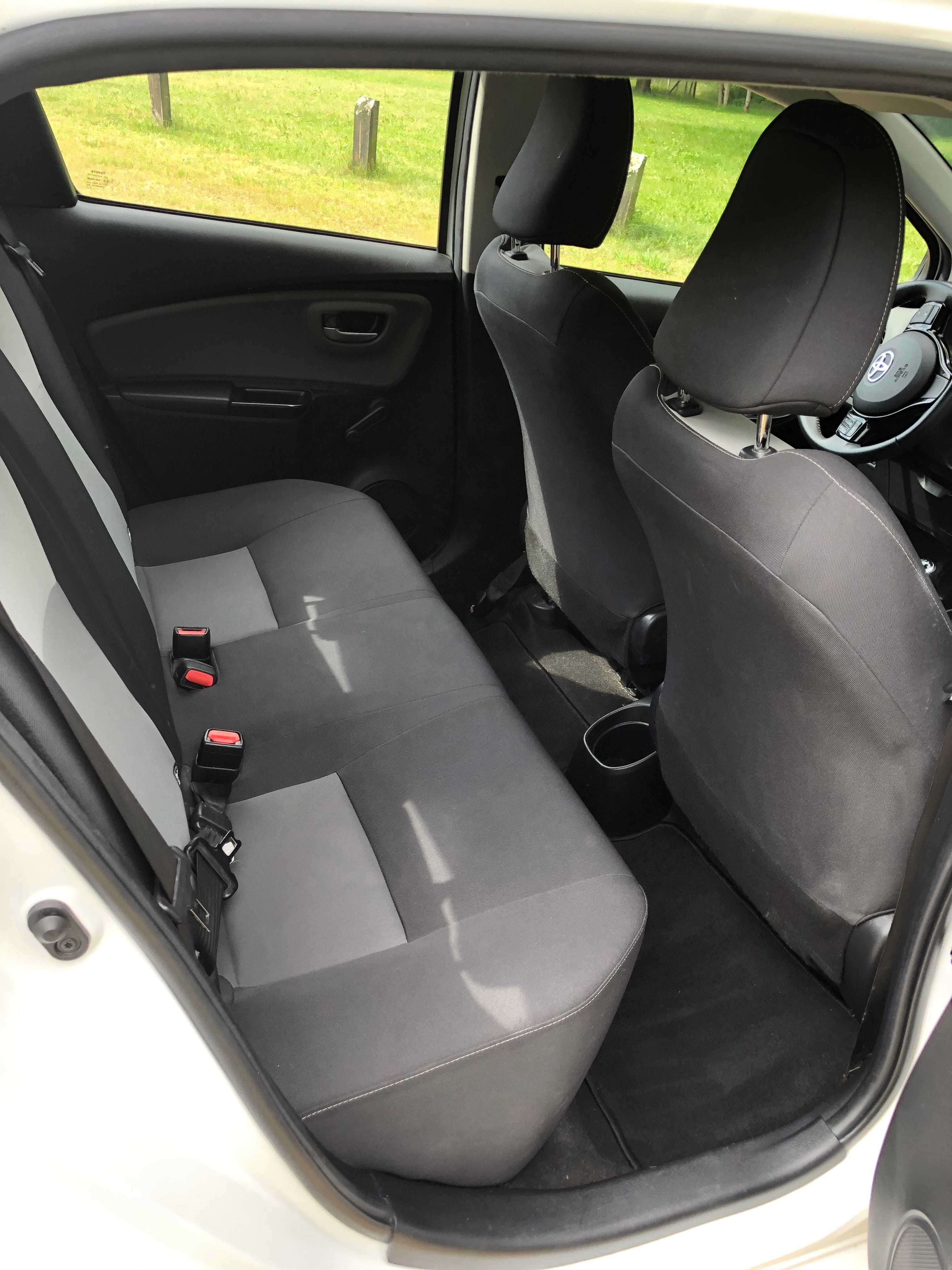 Toyota Yaris avec Entrée audio / iPod