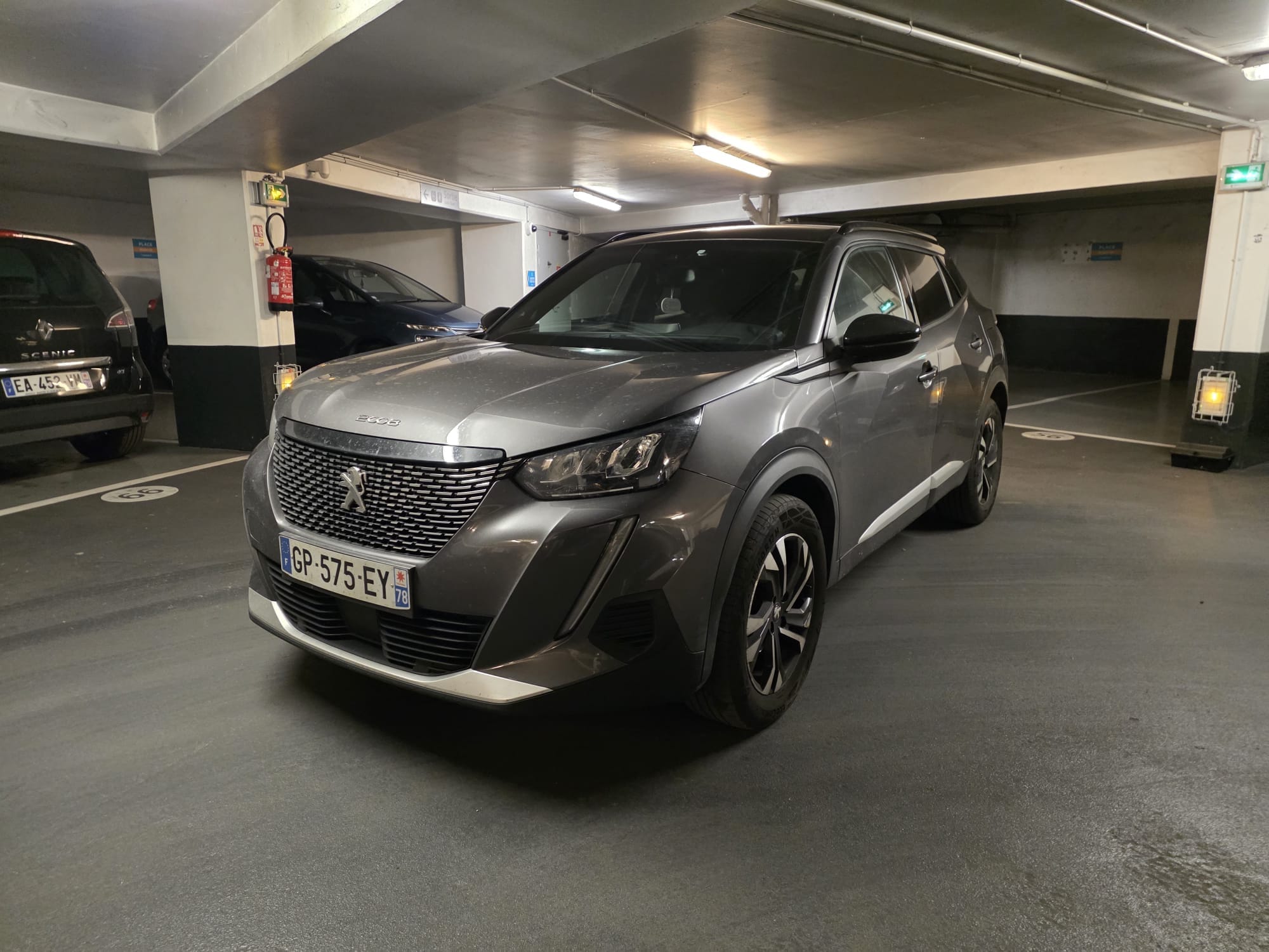 Peugeot 2008, 2023, Essence 95, automatique