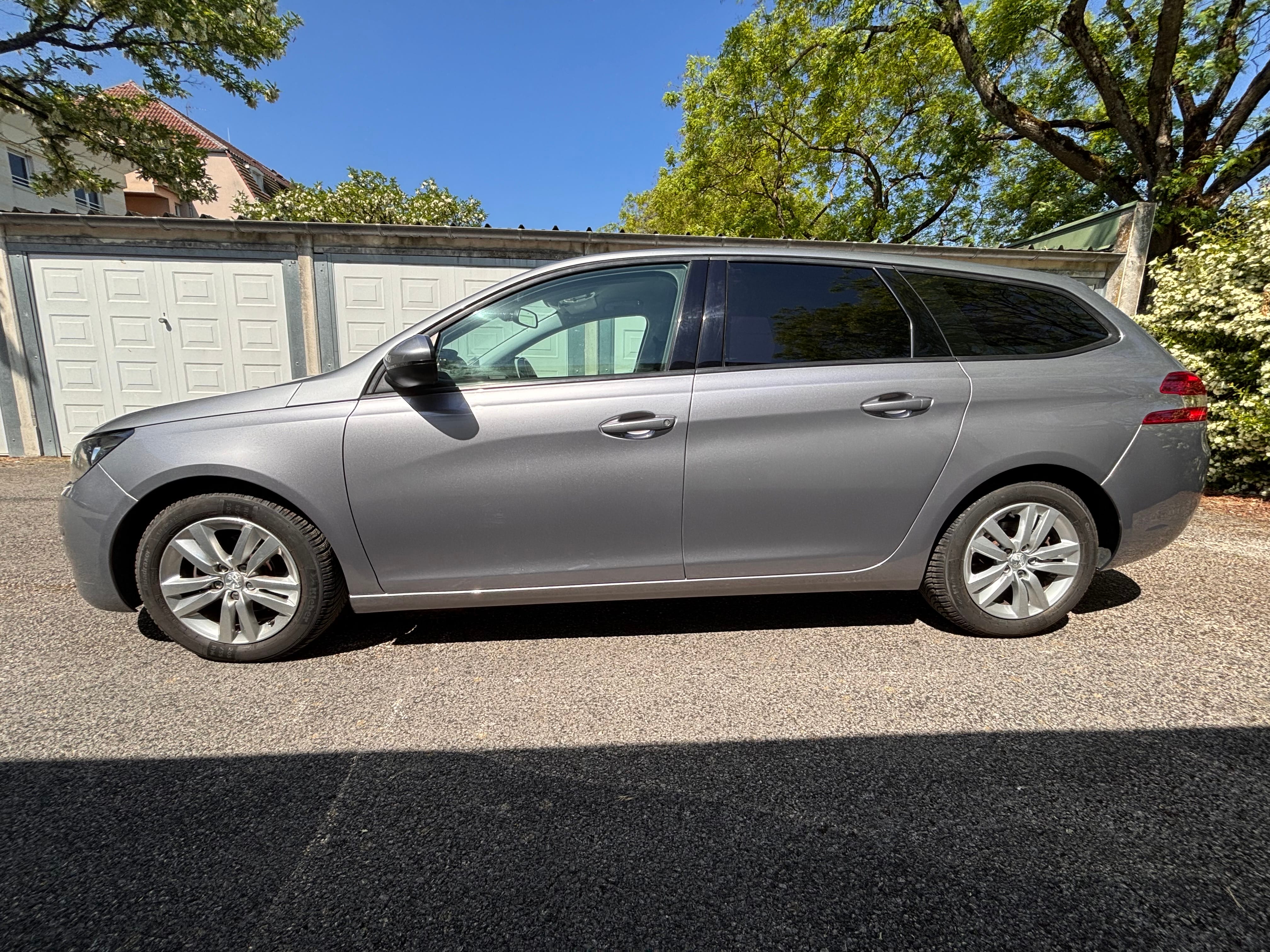 Peugeot 308 SW avec Climatisation