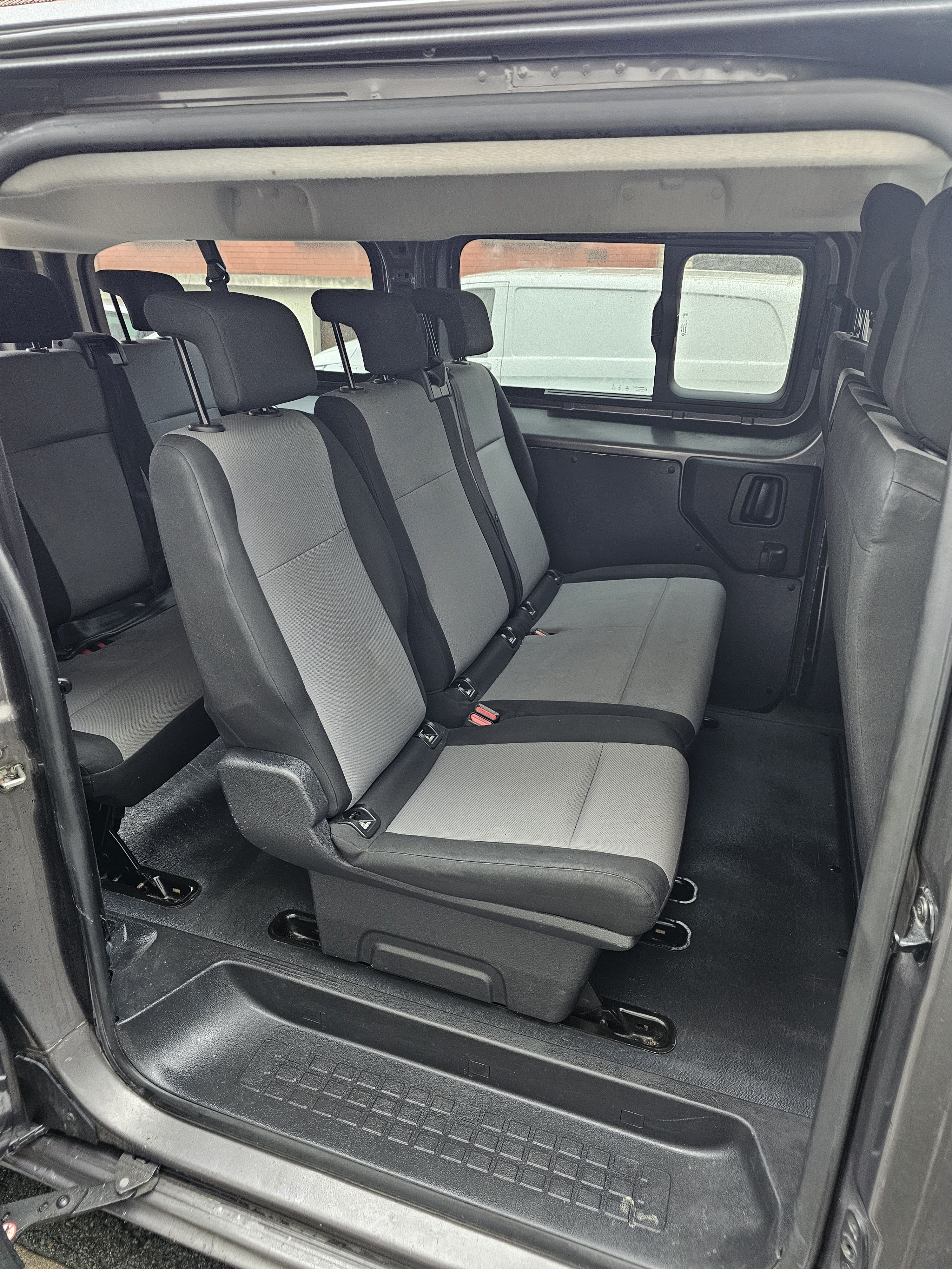Citroen SpaceTourer avec Siège bébé