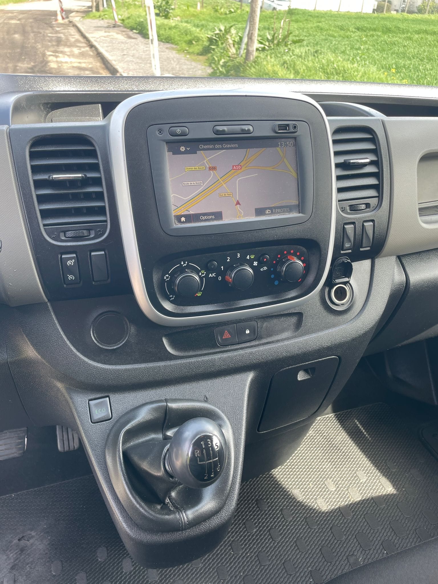 Renault Trafic avec Entrée audio / iPod