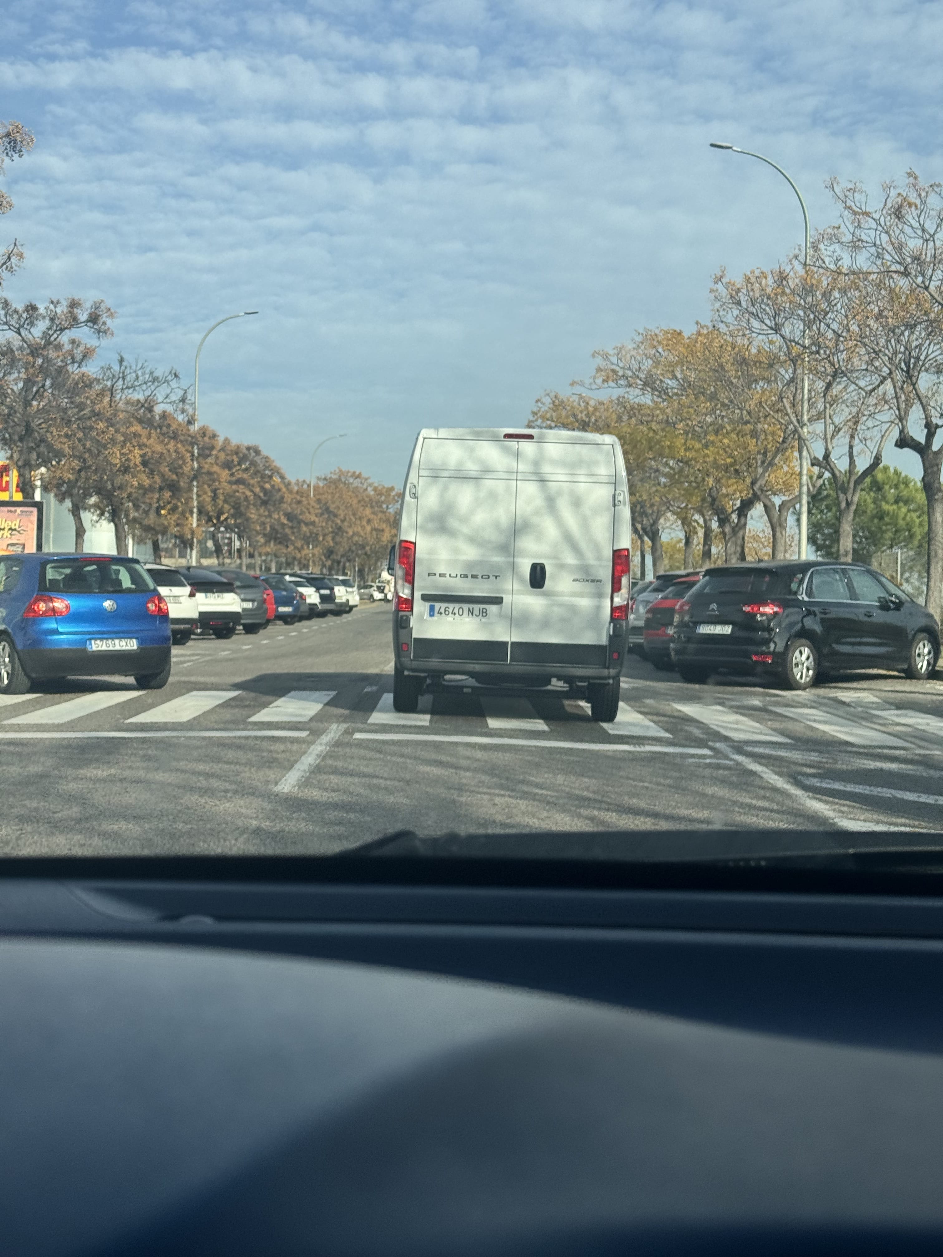 Peugeot Boxer med Cruisekontroll
