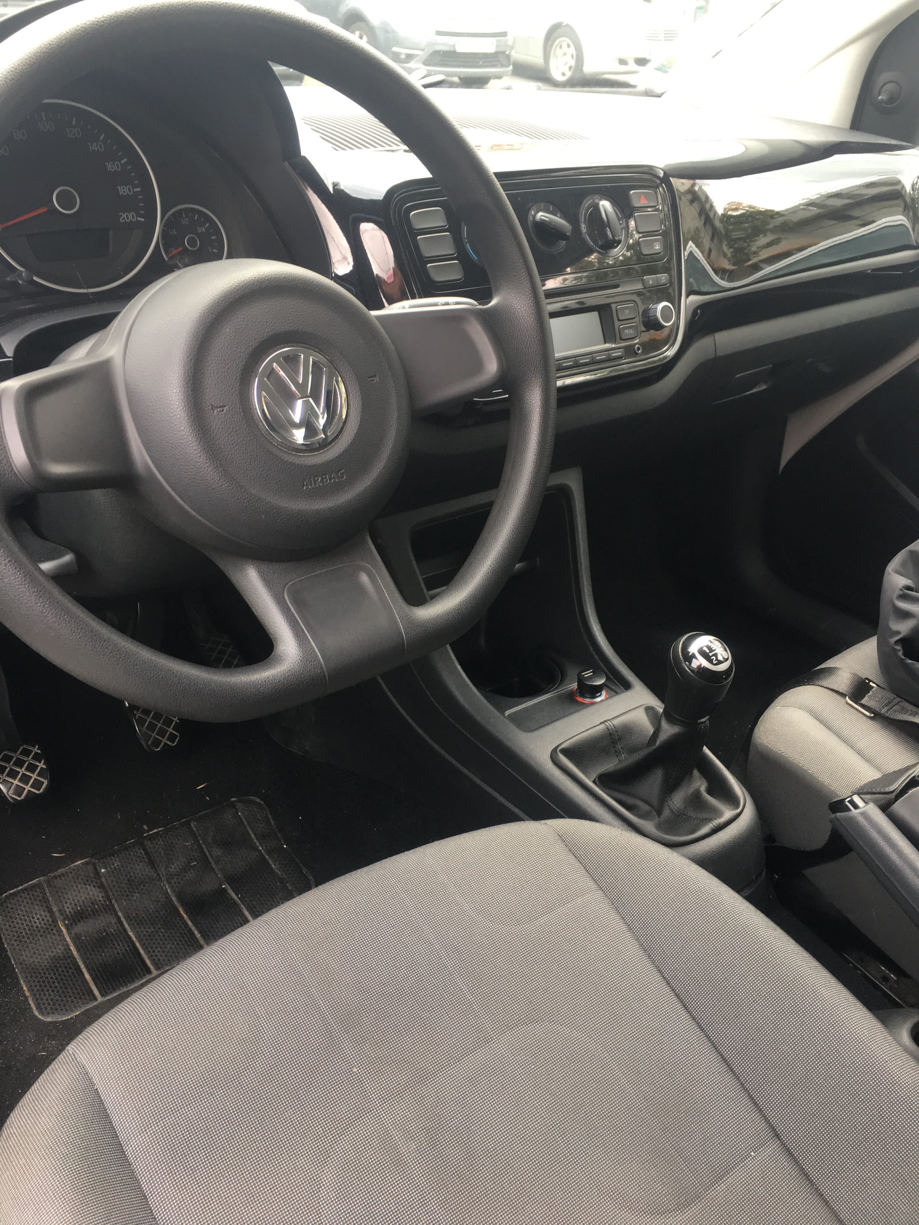 Volkswagen Up! avec Entrée audio / iPod