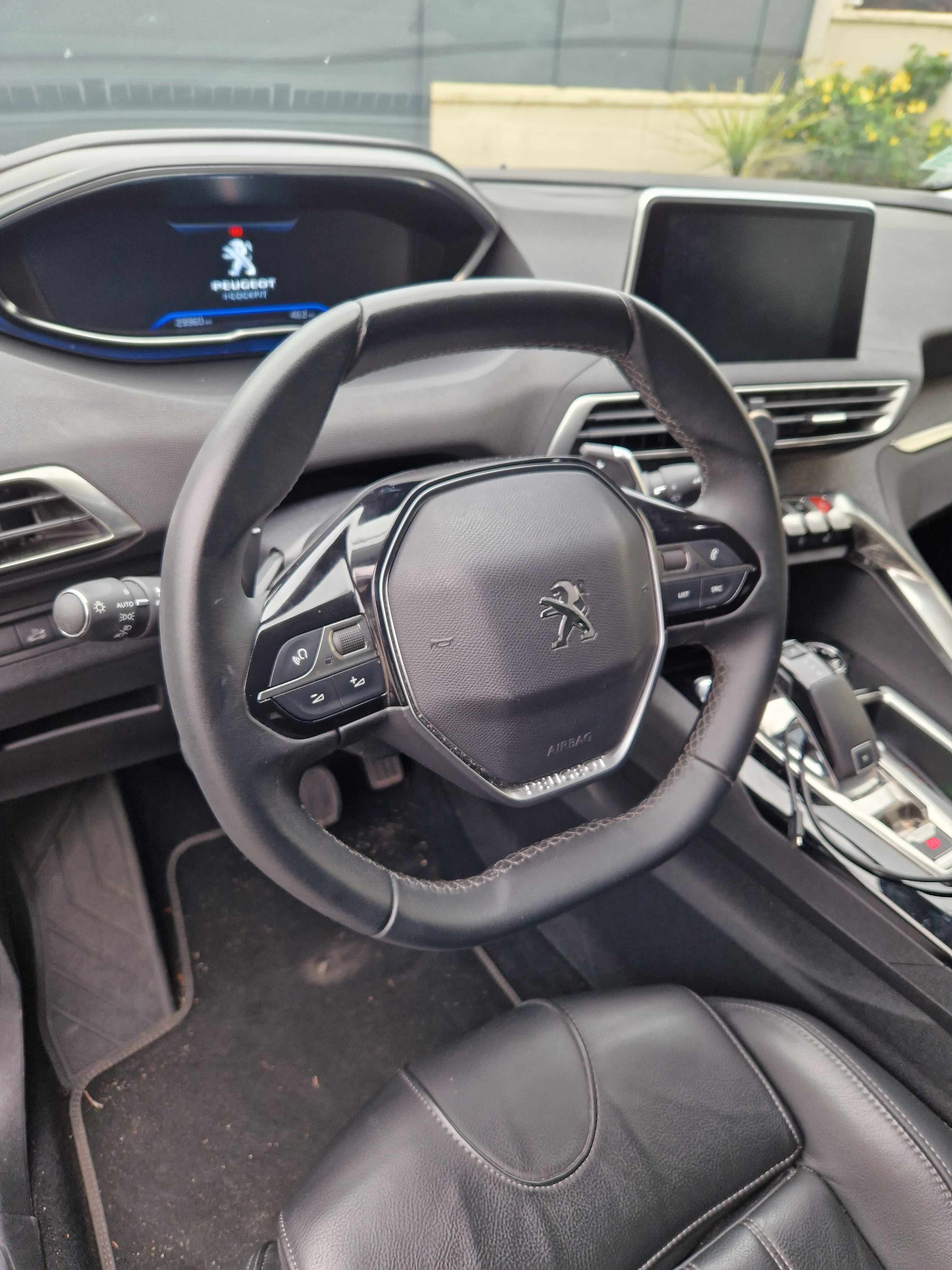 Peugeot 3008 avec GPS