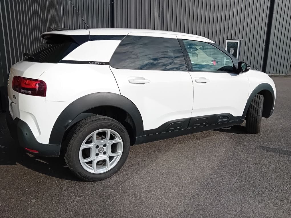 Citroen C4 Cactus avec Siège bébé