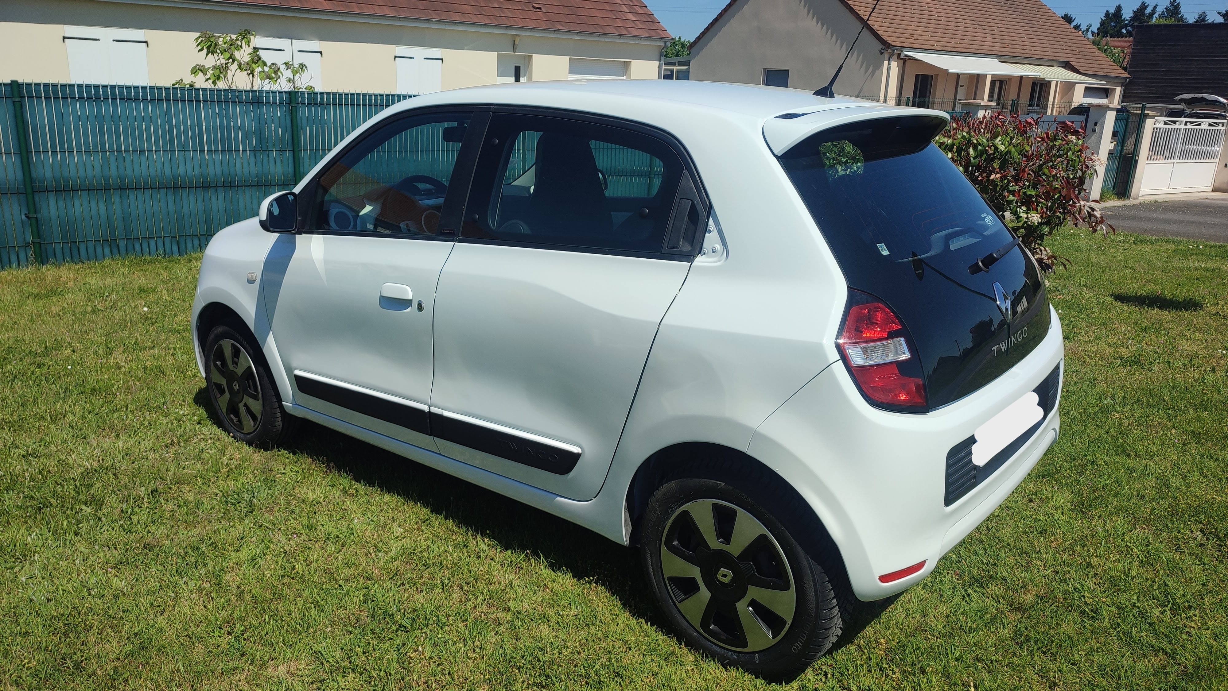 Renault Twingo III avec Audio Bluetooth