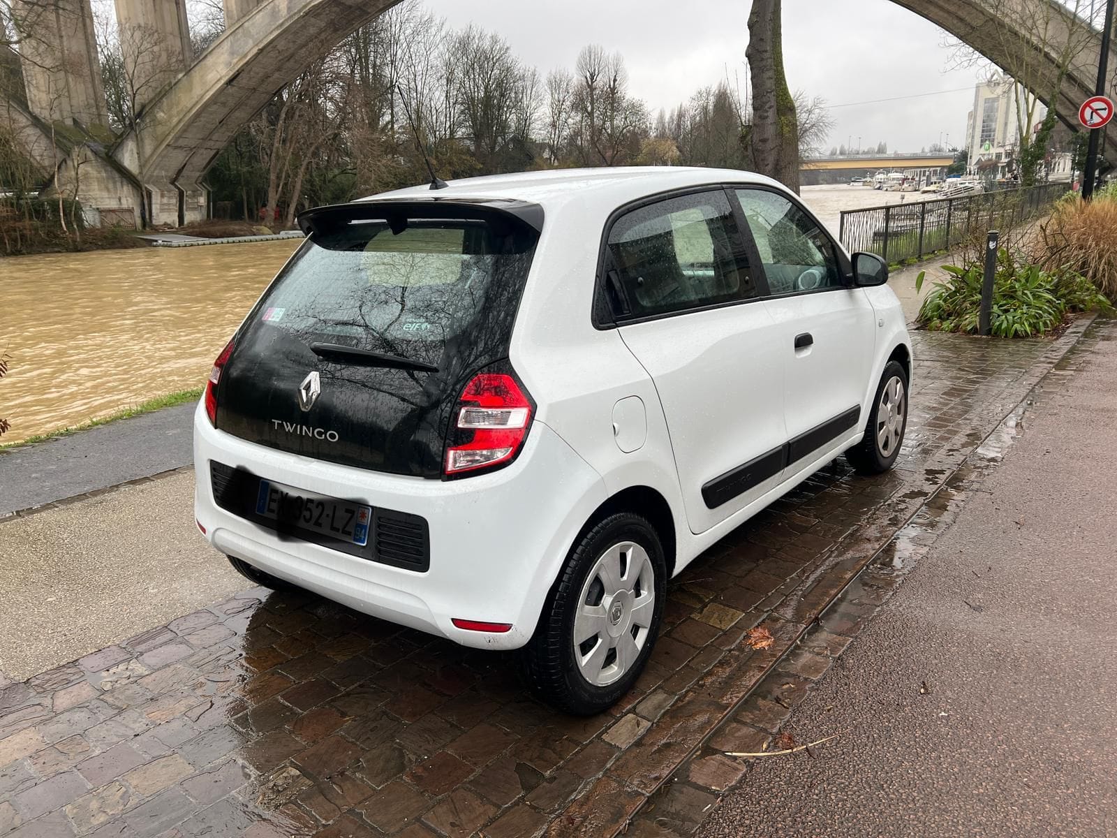 Renault Twingo III avec Audio Bluetooth