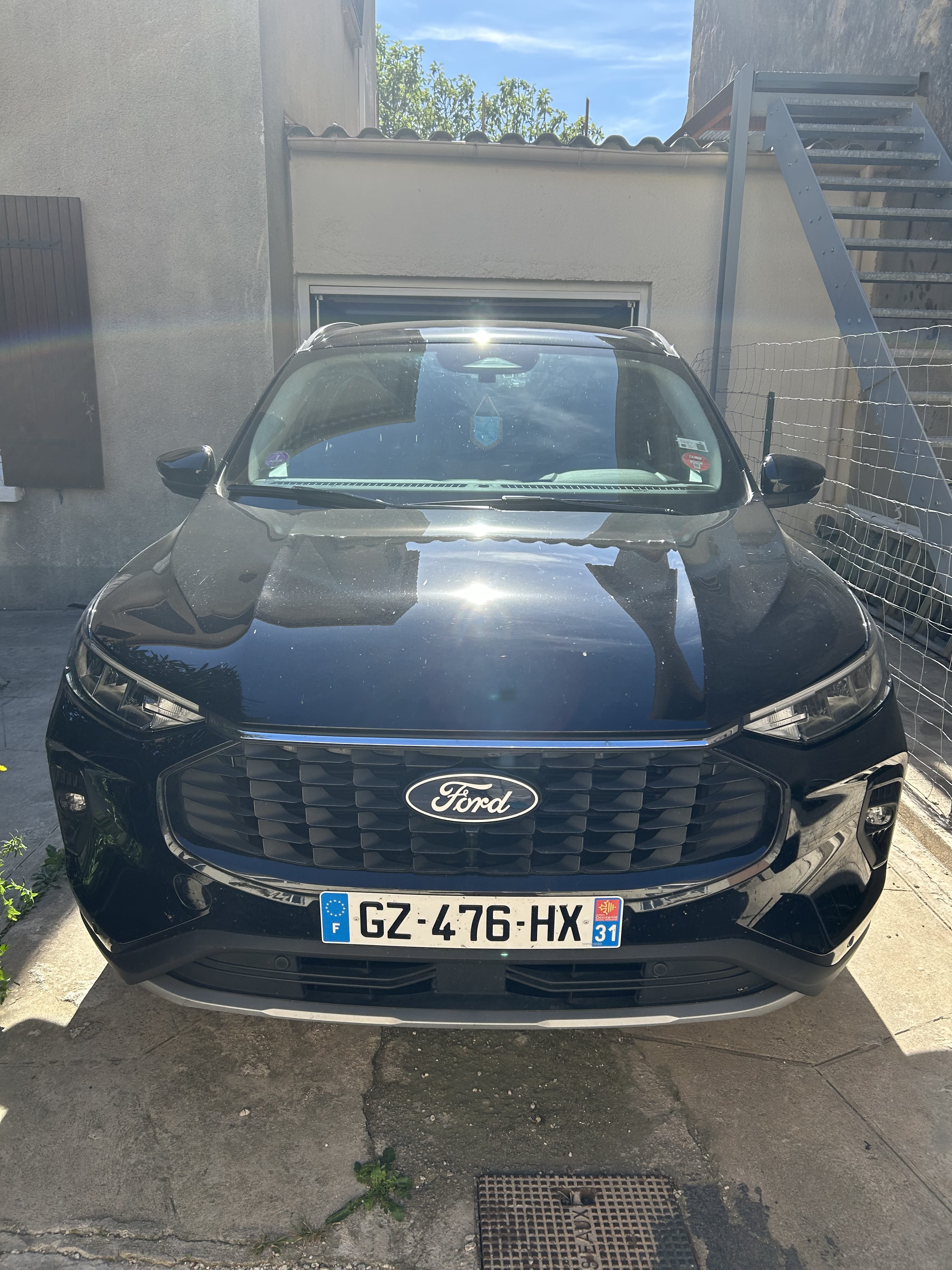 Ford Kuga Business avec GPS