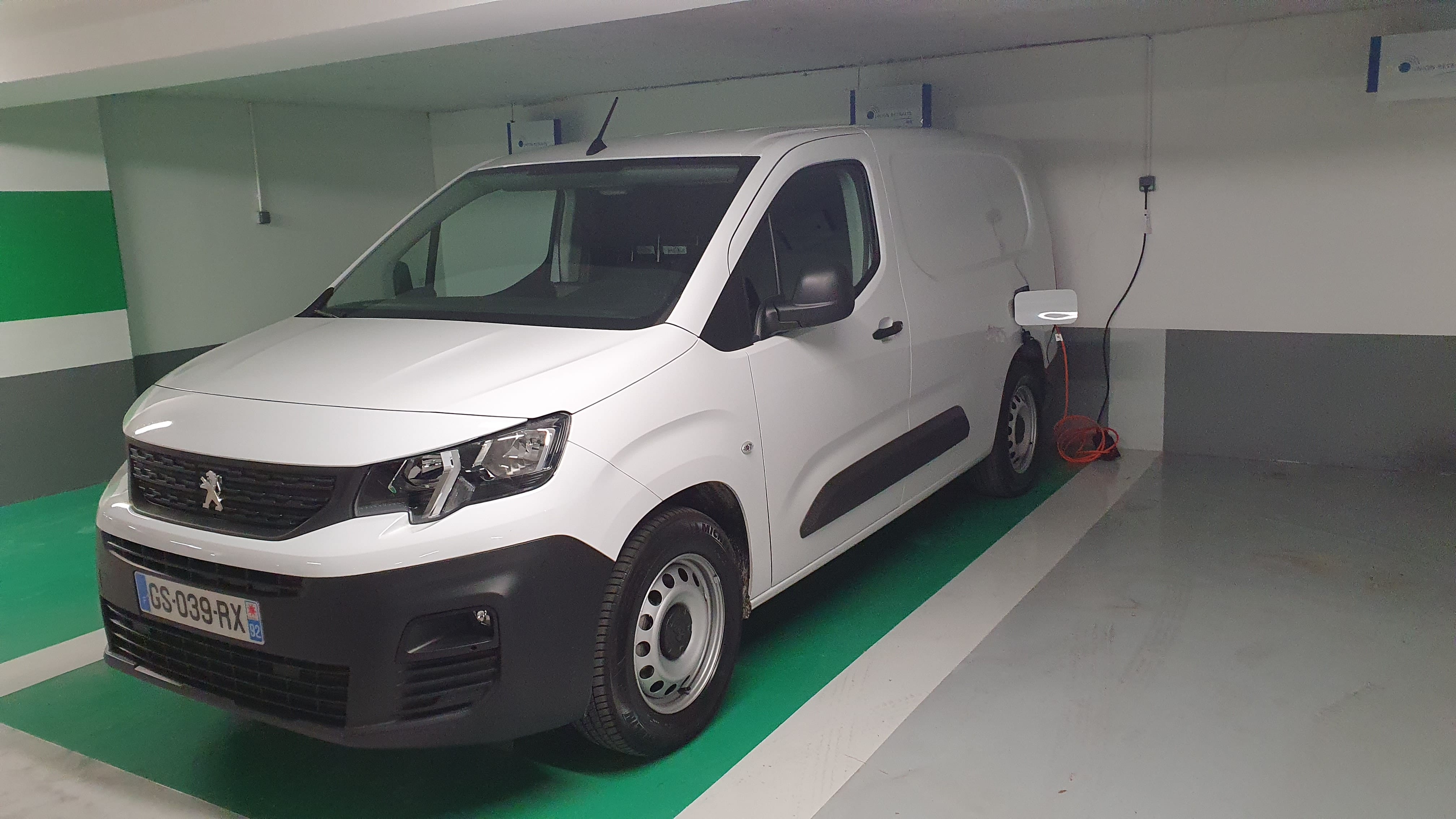 Peugeot Partner Fourgon, 2023, Électrique, automatique