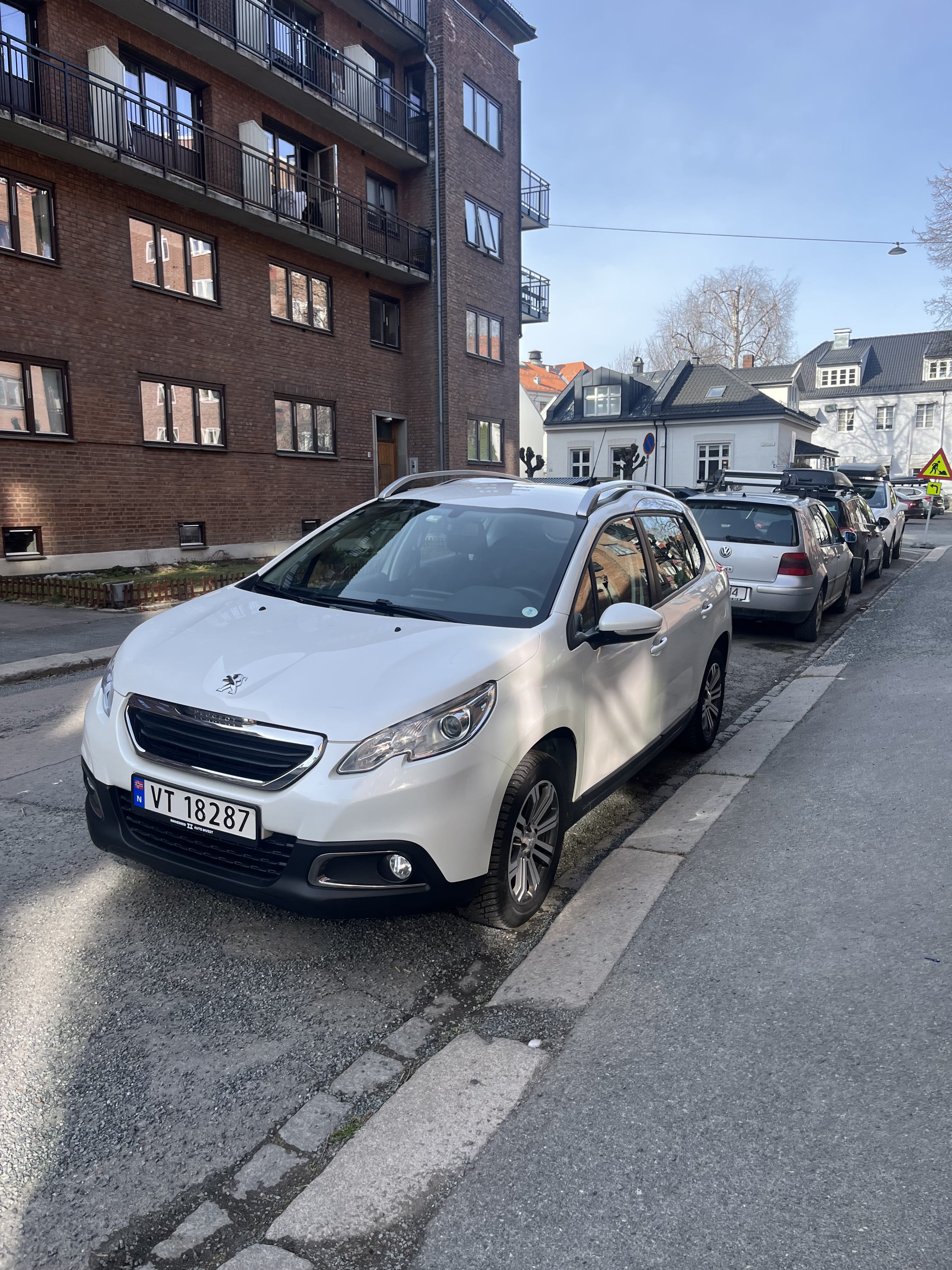 Peugeot 2008, 2014, Diesel, automatic