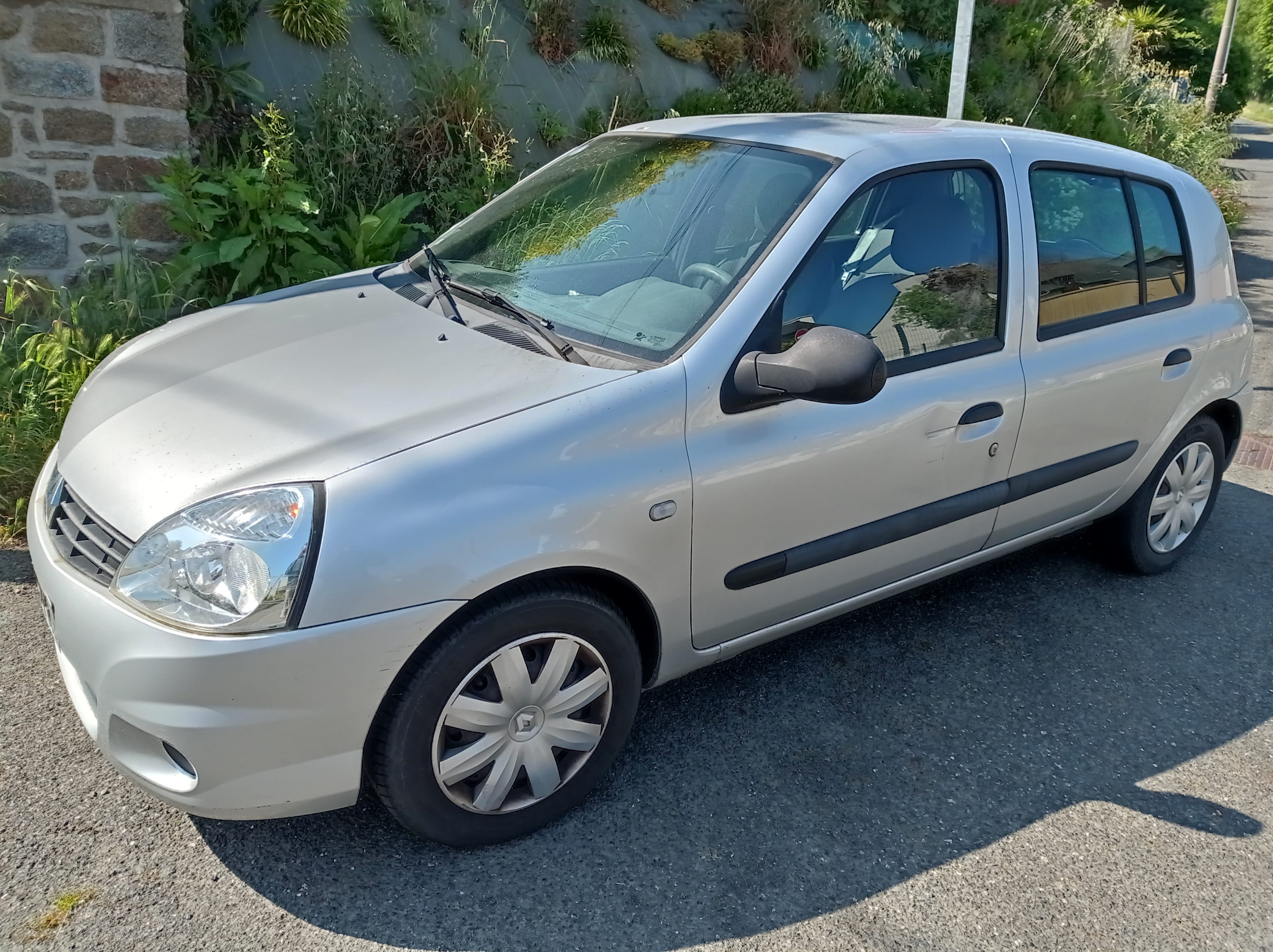 Renault Clio Campus Essence + GPL, 2010, Essence 95