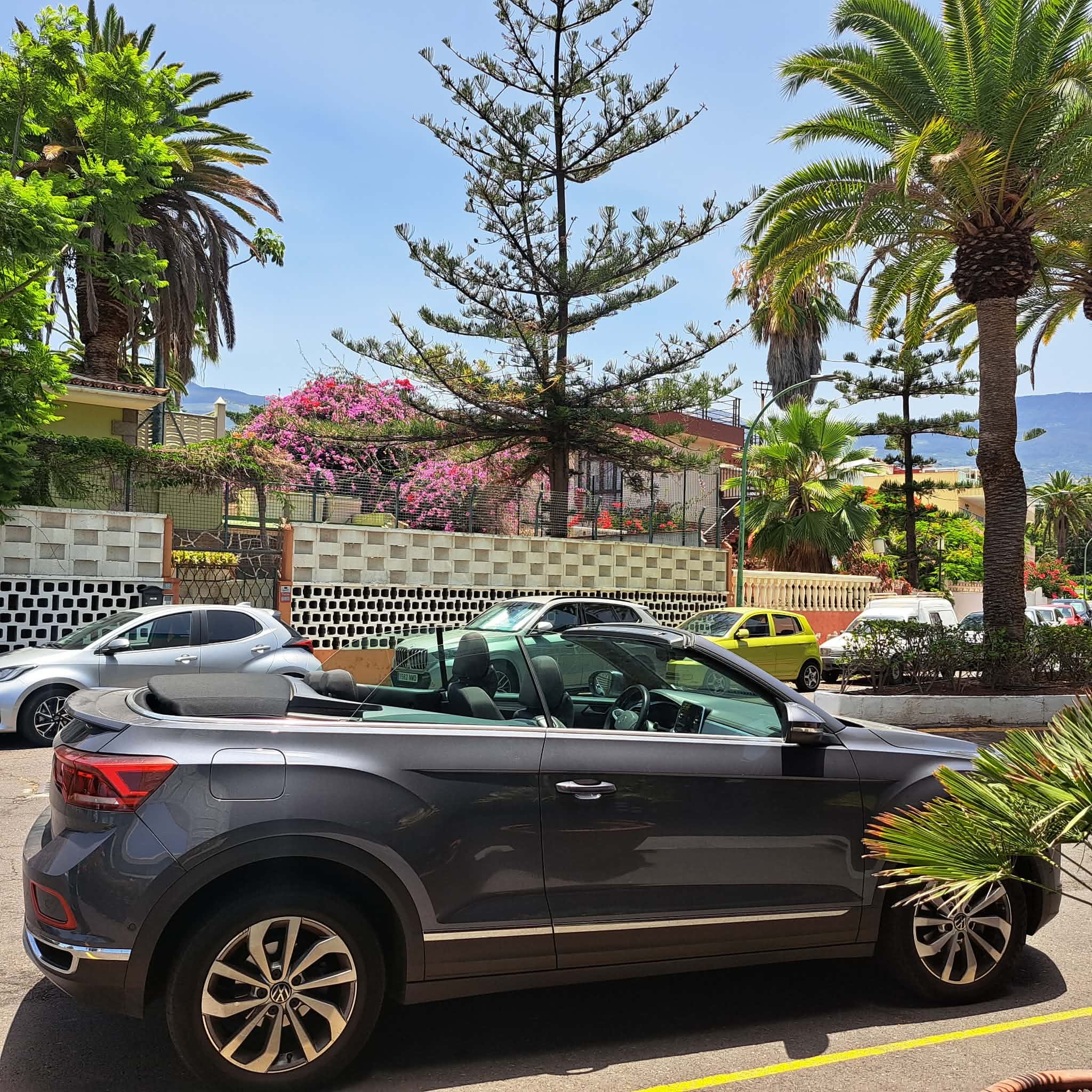 Volkswagen T-Roc Cabriolet mit Klimaanlage