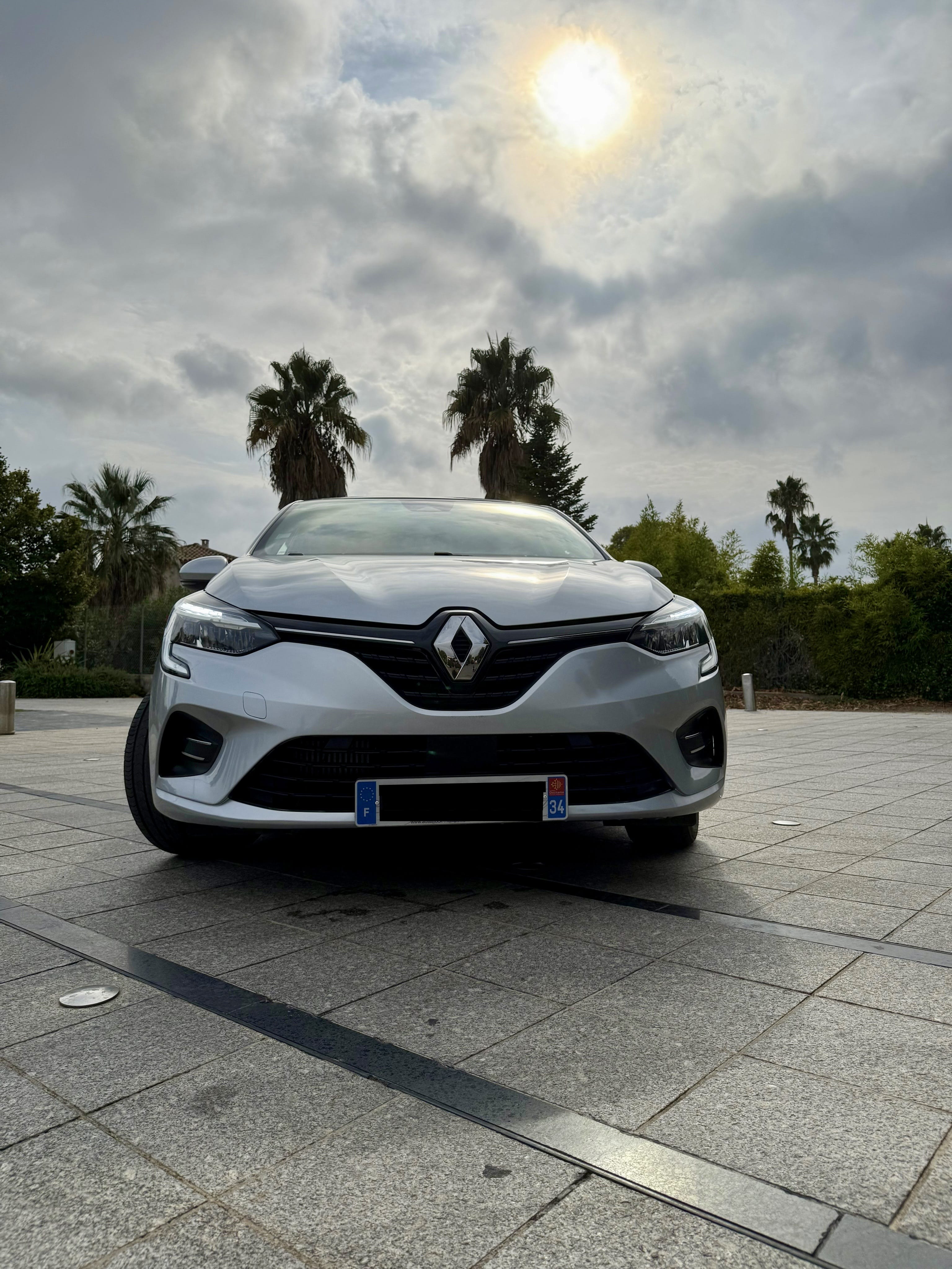 Renault Clio 1.0 tce avec Climatisation