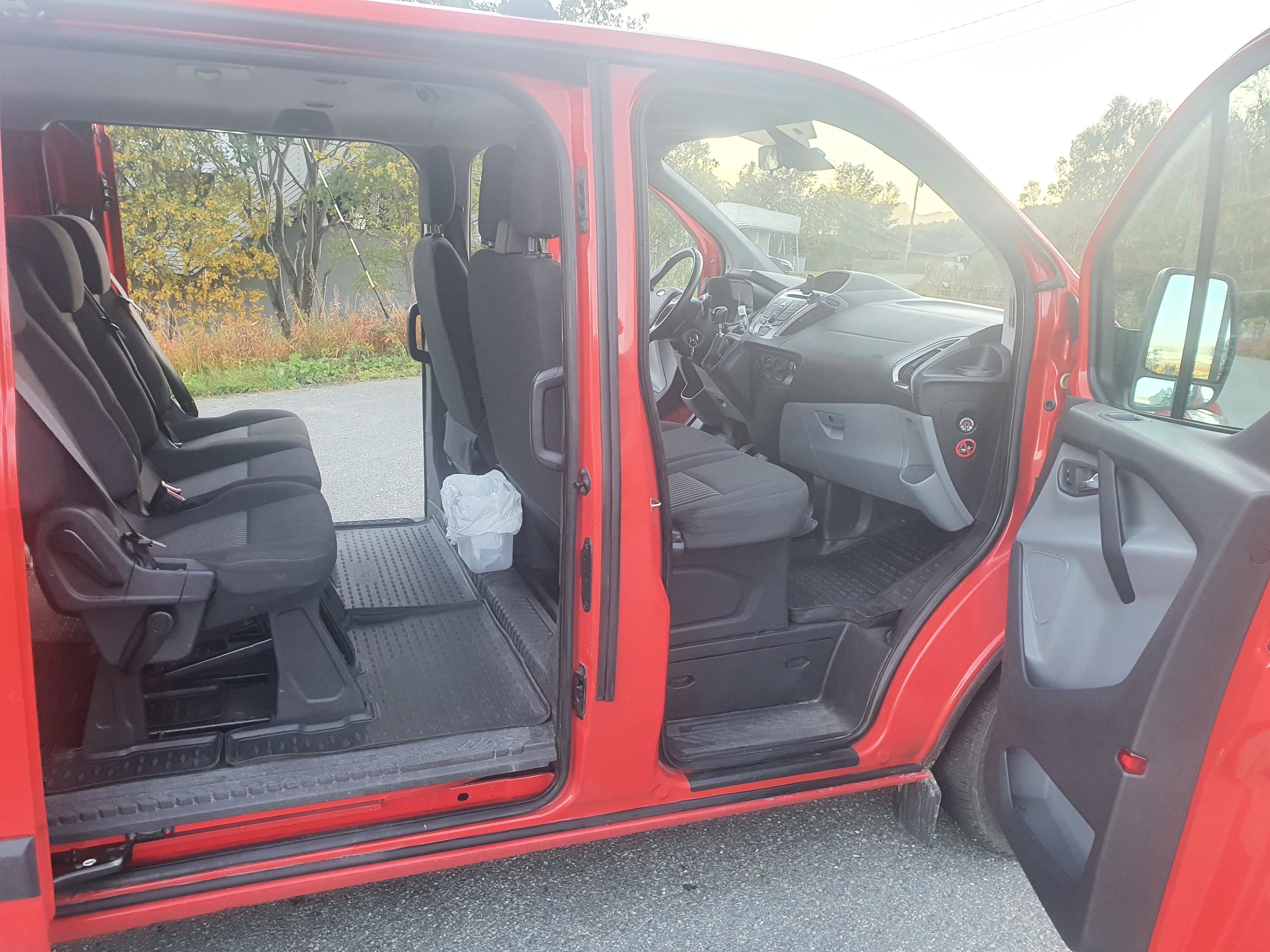 Ford Tourneo Custom 2.2 TDCI met Dissel
