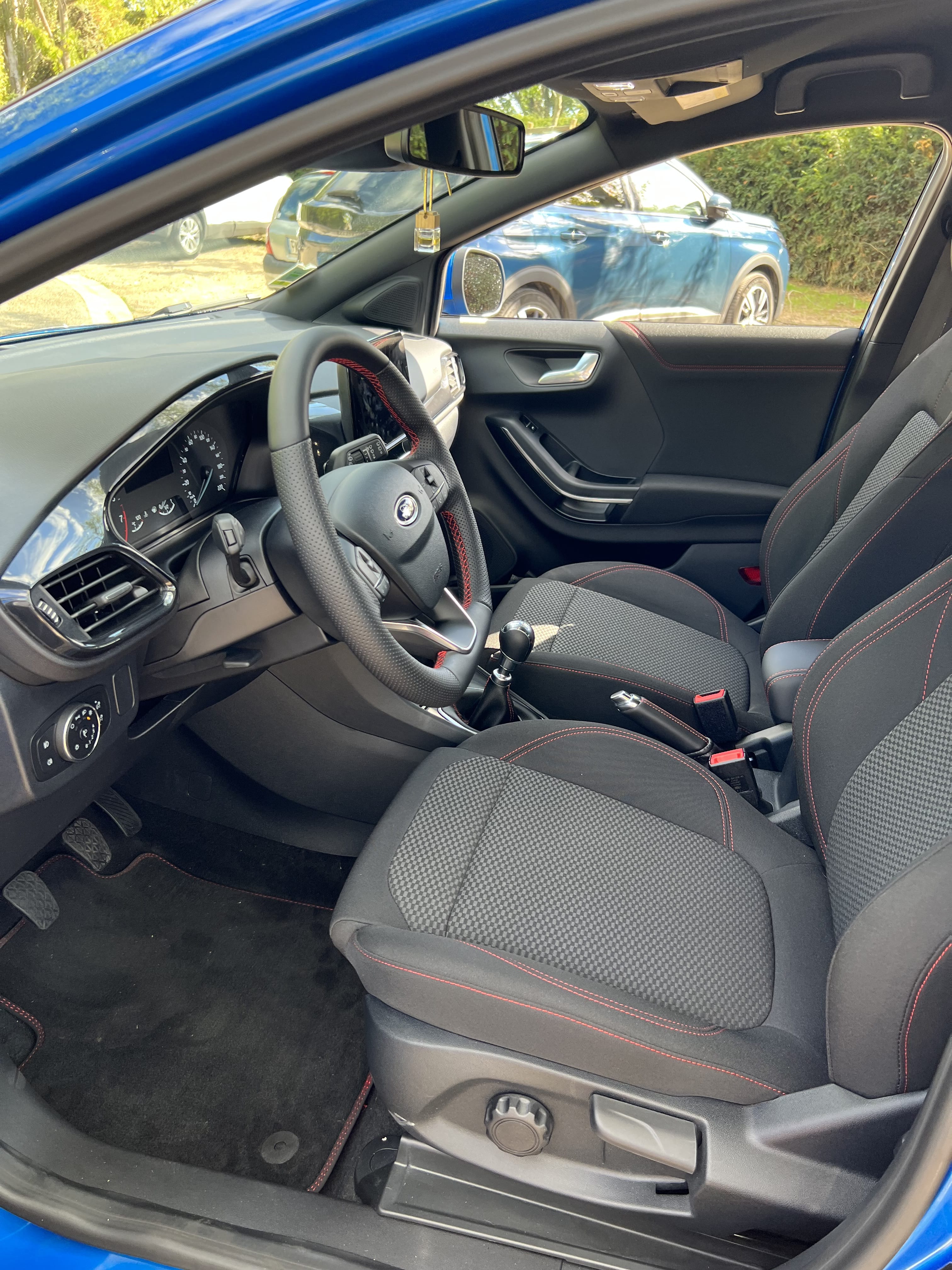 Ford Puma avec Climatisation