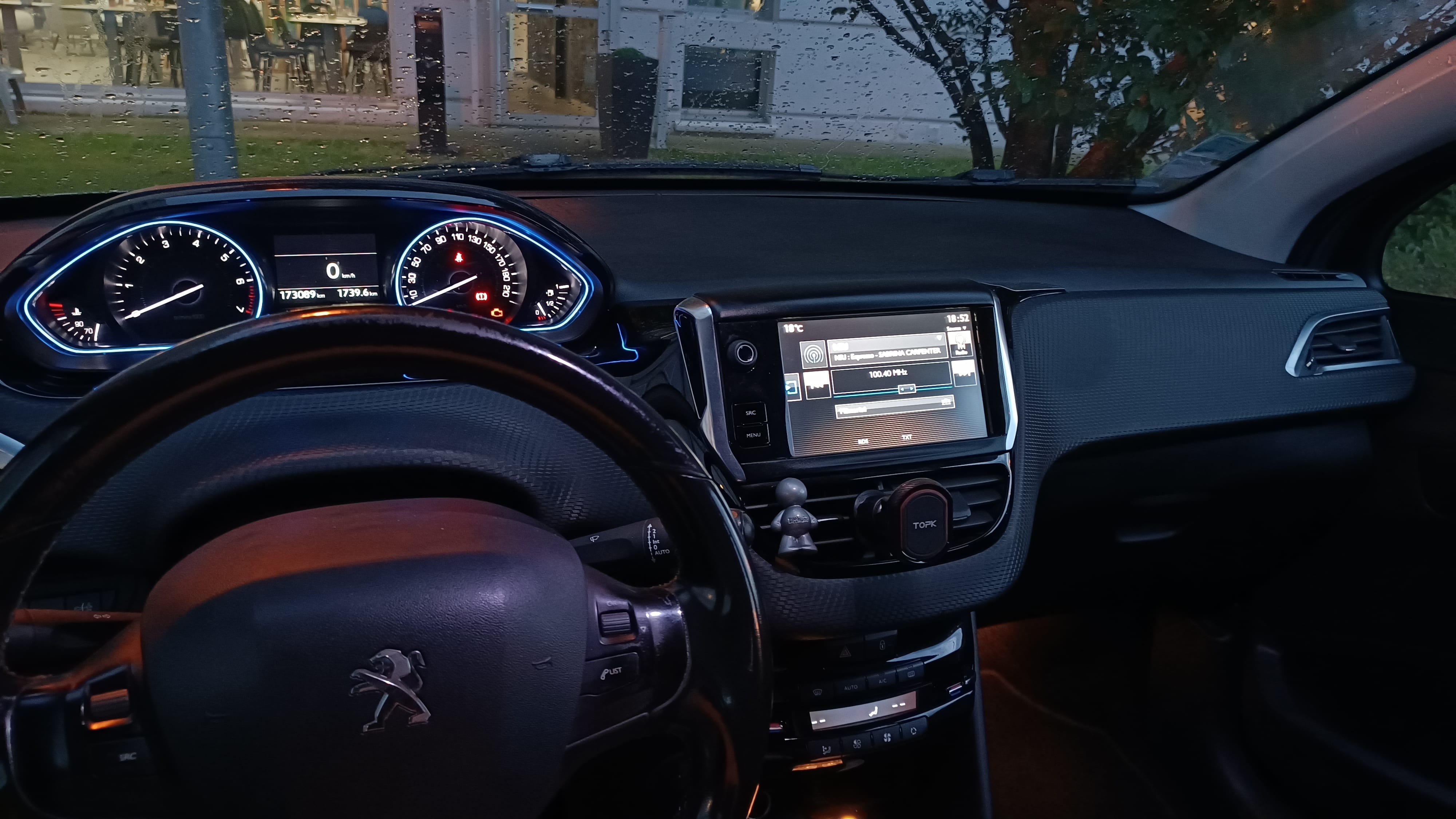 Peugeot 2008 1.2 avec Régulateur de vitesse