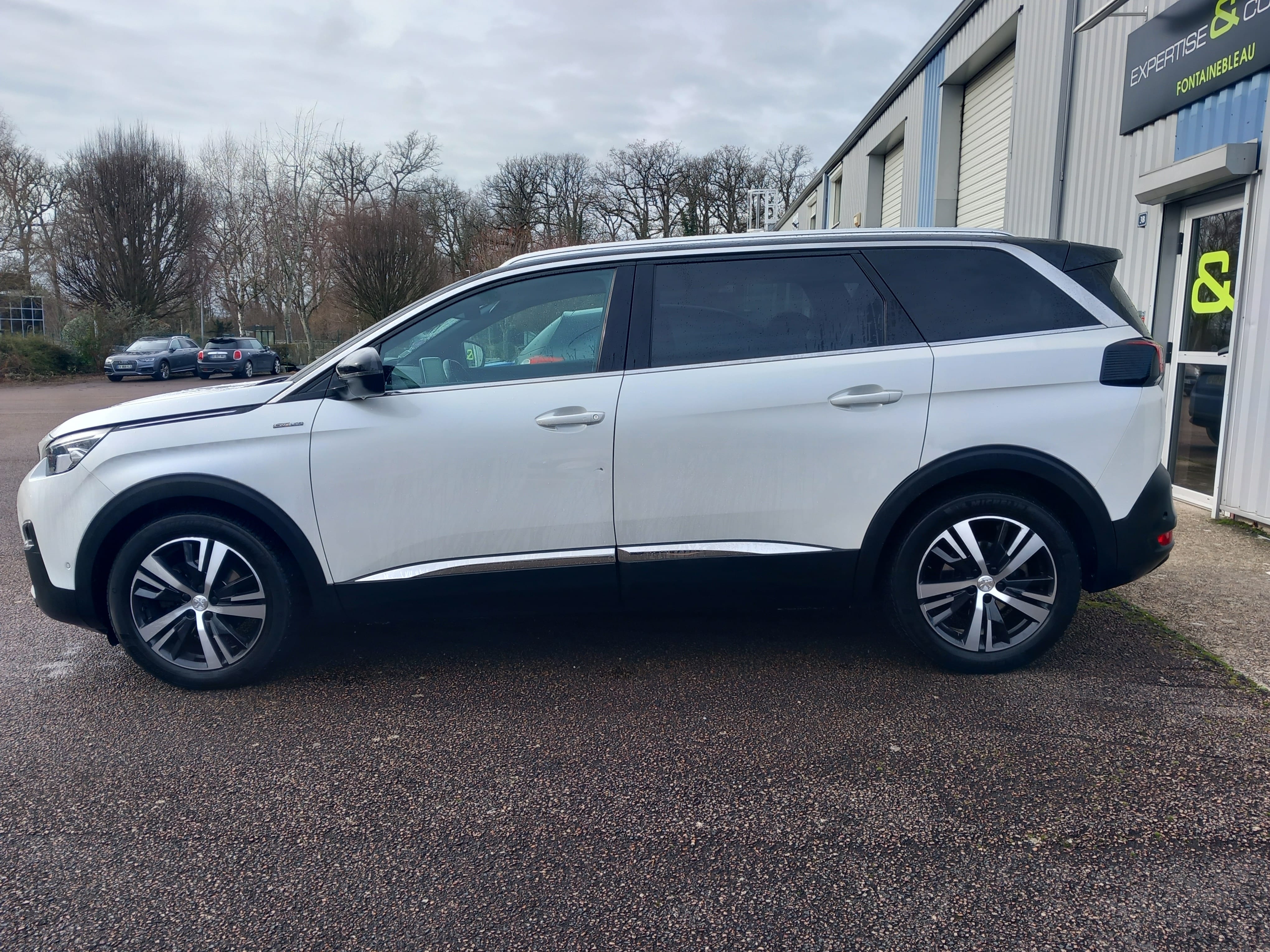 Peugeot 5008 1,6 180 ch avec Climatisation
